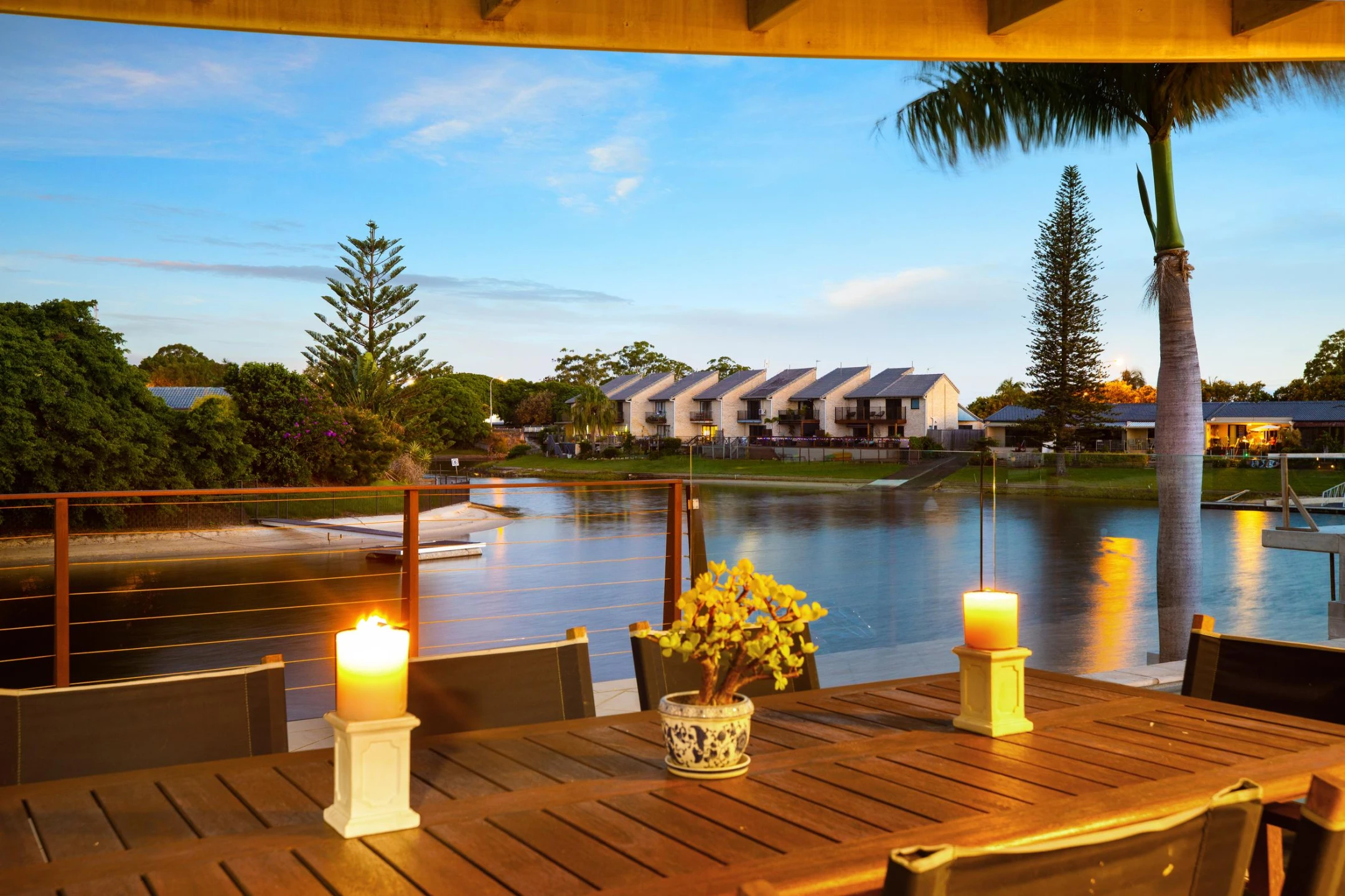 102 Clear Island Road, Broadbeach Waters QLD 4218, Broadbeach Waters - Thumbnail 6