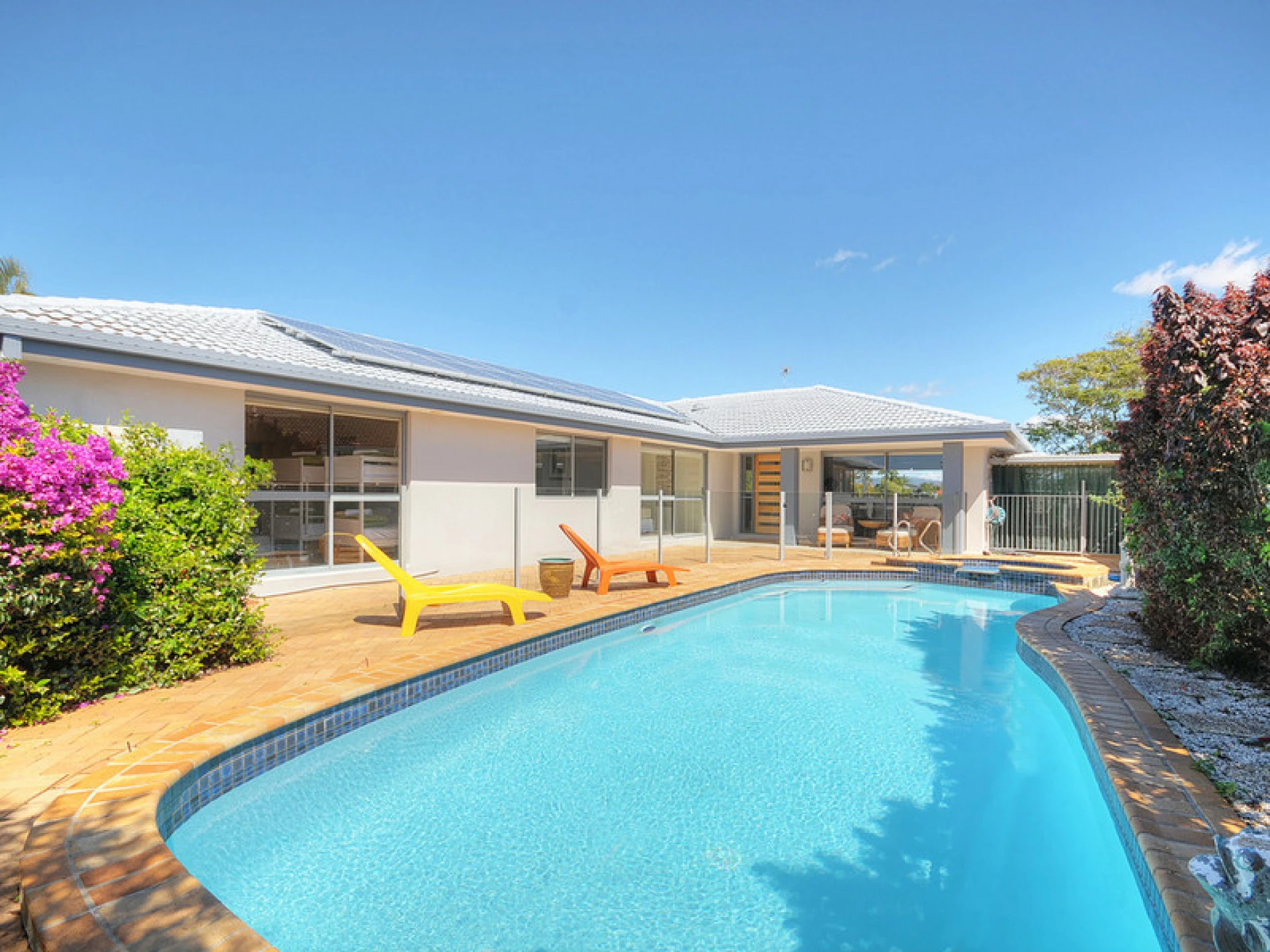 4 Peter Blondell Drive, Mermaid Waters QLD 4218, Mermaid Waters - Thumbnail 7