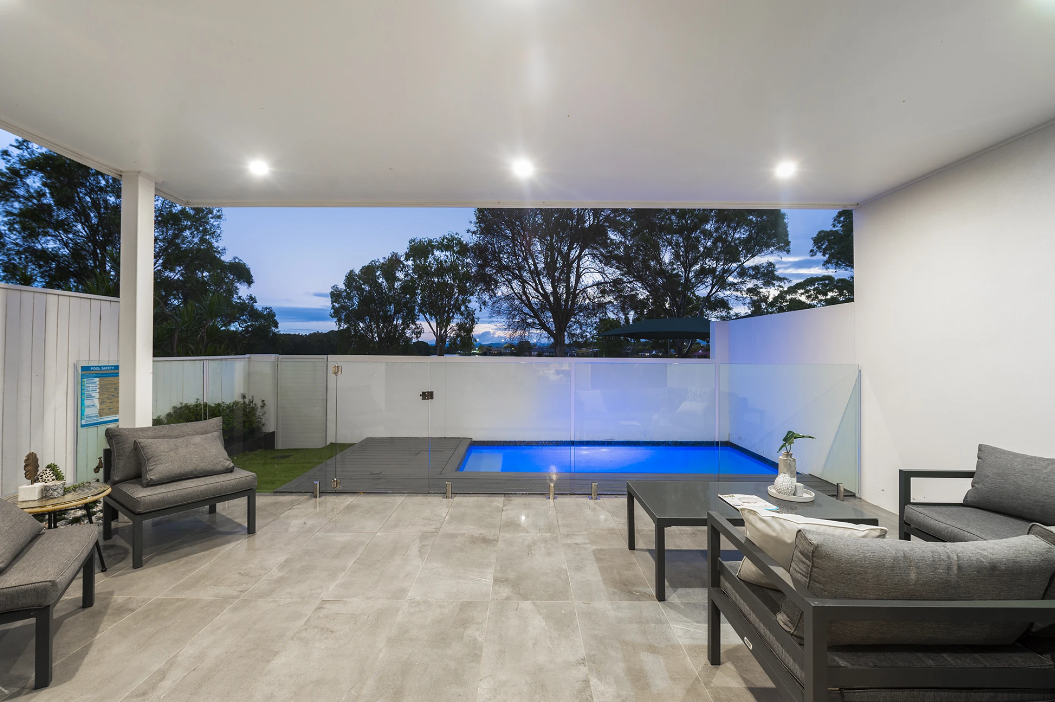 1 / 100 Bamboo Avenue, Benowa QLD 4217, Benowa - Thumbnail 3
