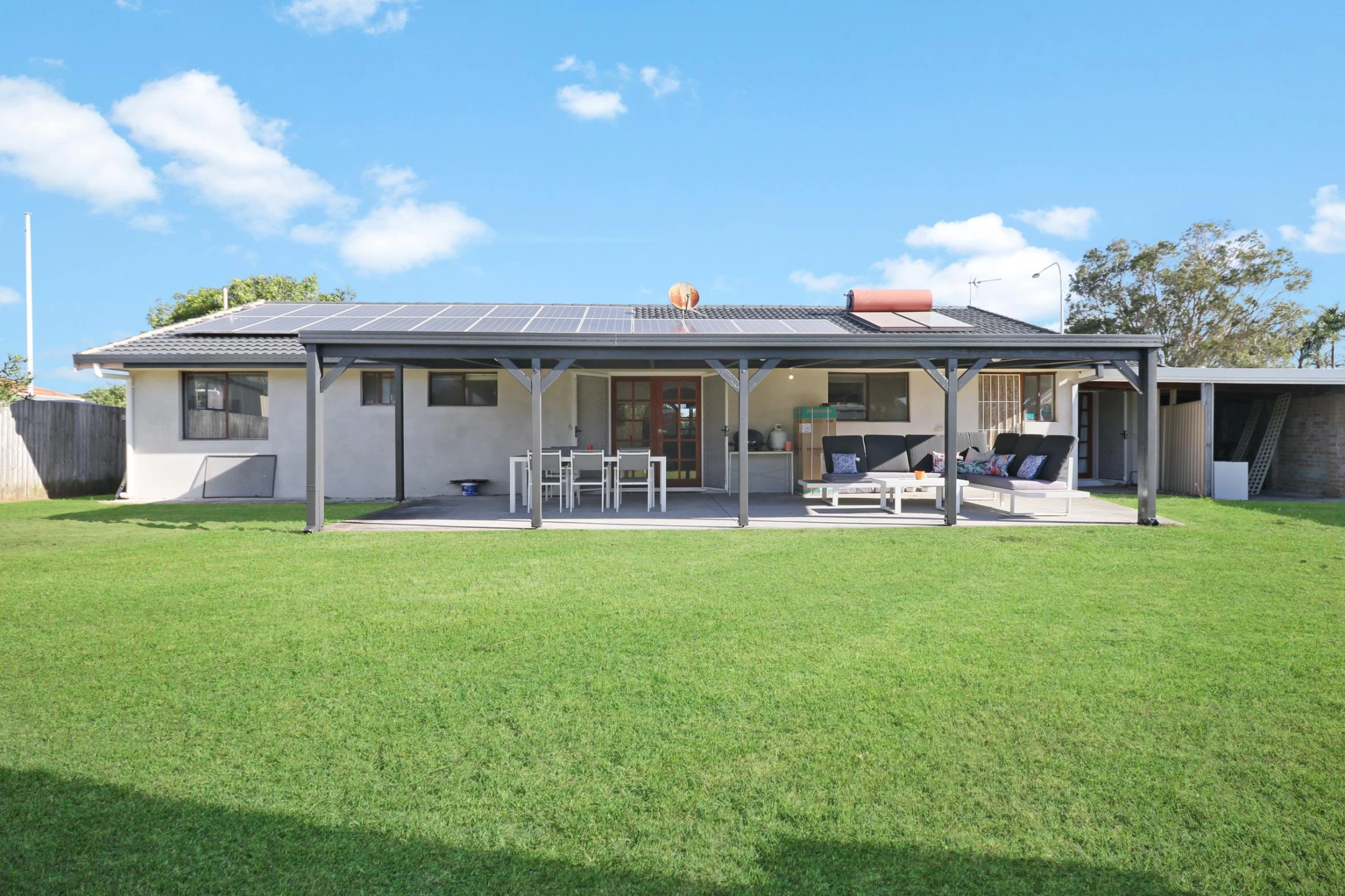 89 Rumrunner Street, Mermaid Waters QLD 4218, Mermaid Waters - Thumbnail 3