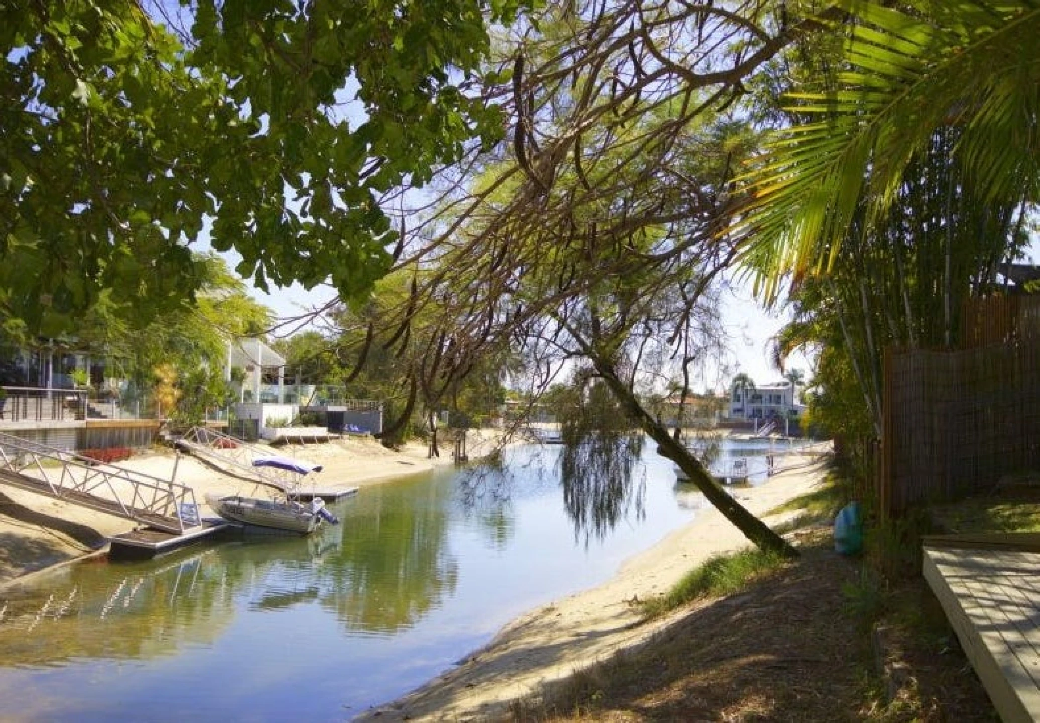 41 Merrimac Boulevard, Broadbeach Waters QLD 4218, Broadbeach Waters - Thumbnail 2