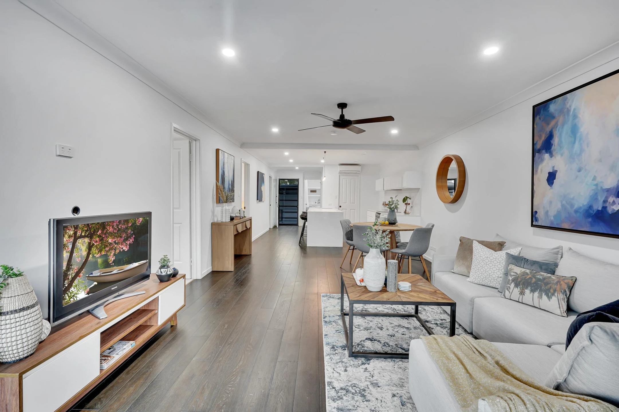2 / 42 Rudd Street, Broadbeach Waters QLD 4218, Broadbeach Waters - Thumbnail 4