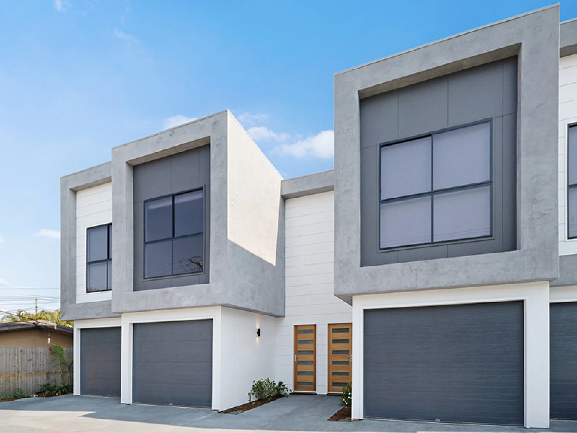 2 / 83 Falconer Street, Southport QLD 4215, Southport - Thumbnail 3