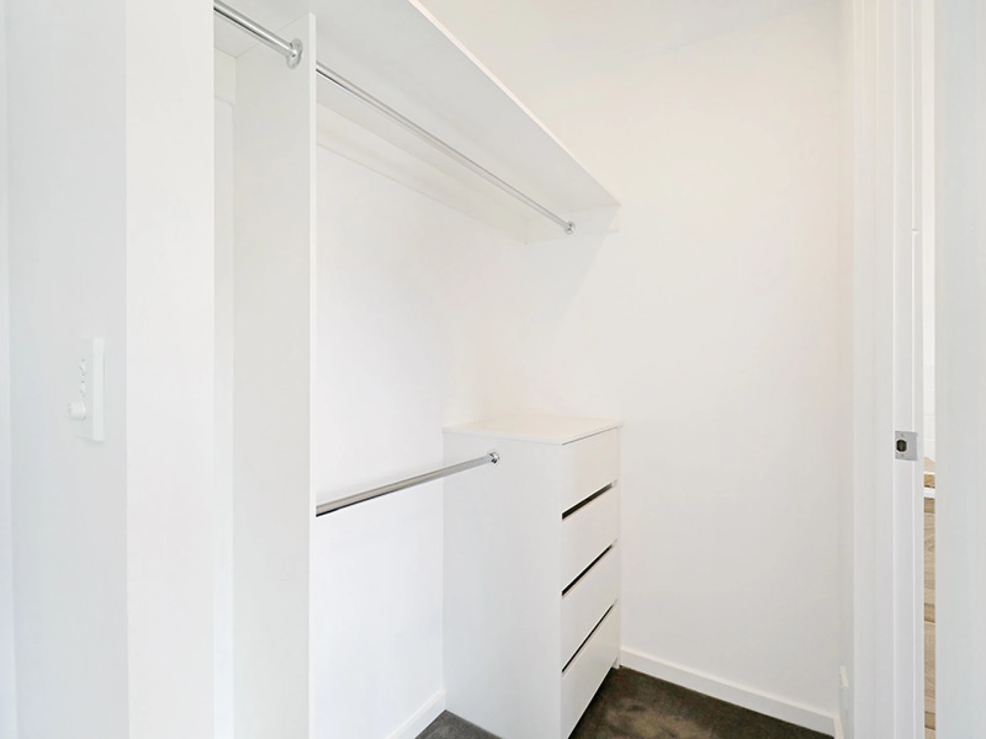 2 / 83 Falconer Street, Southport QLD 4215, Southport - Thumbnail 8