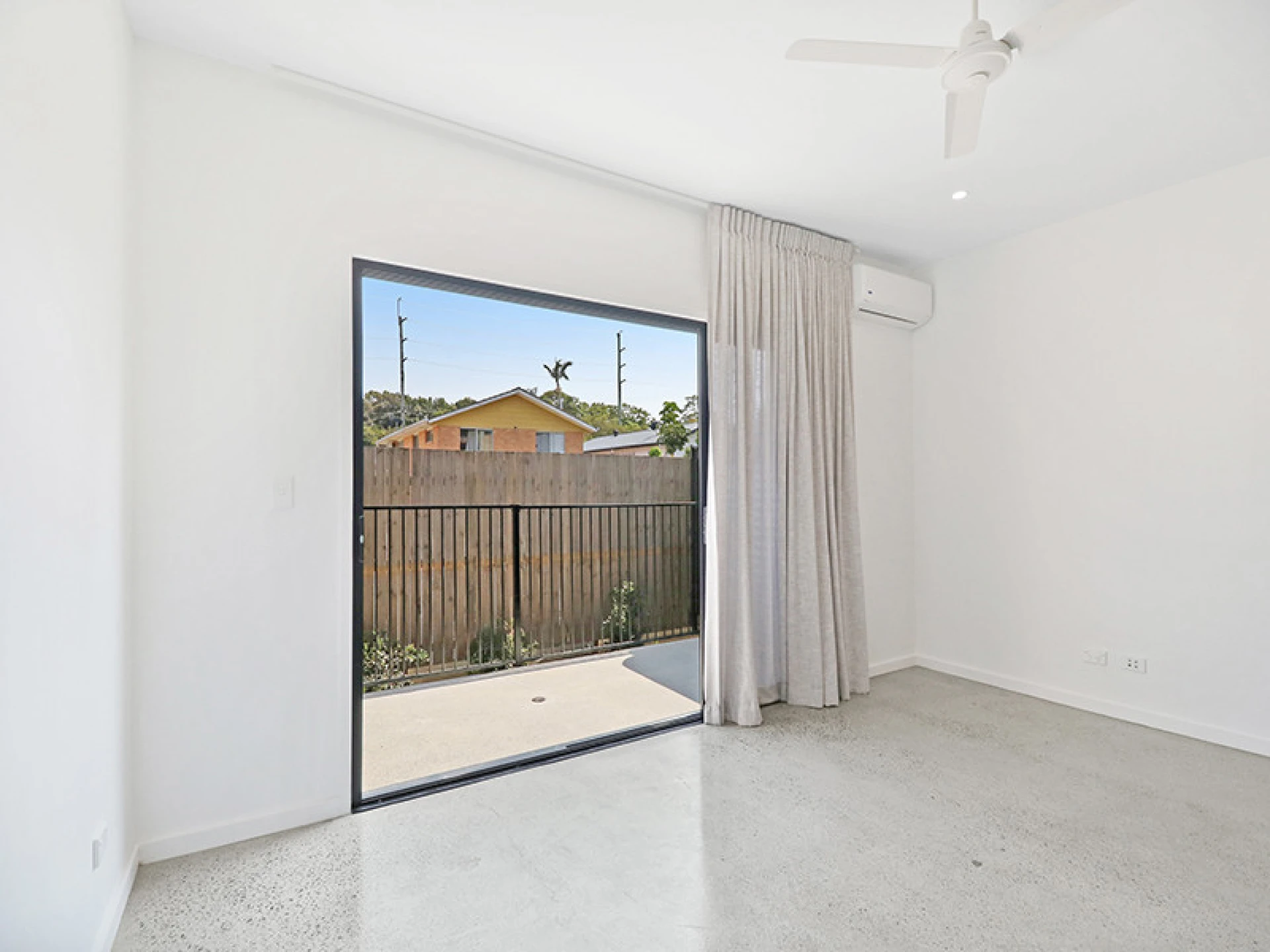 2 / 83 Falconer Street, Southport QLD 4215, Southport - Thumbnail 5