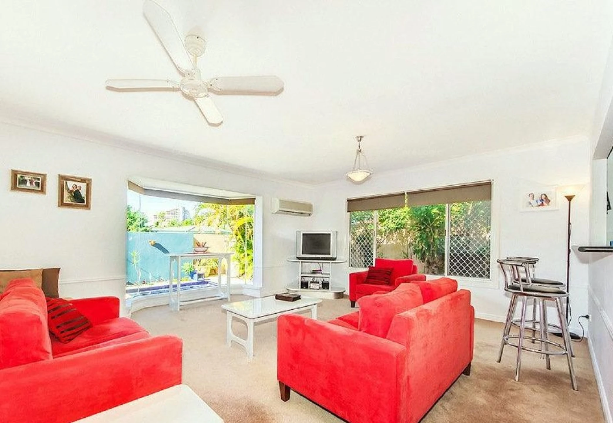 8 Chant Street, Broadbeach Waters QLD 4218, Broadbeach Waters - Thumbnail 3