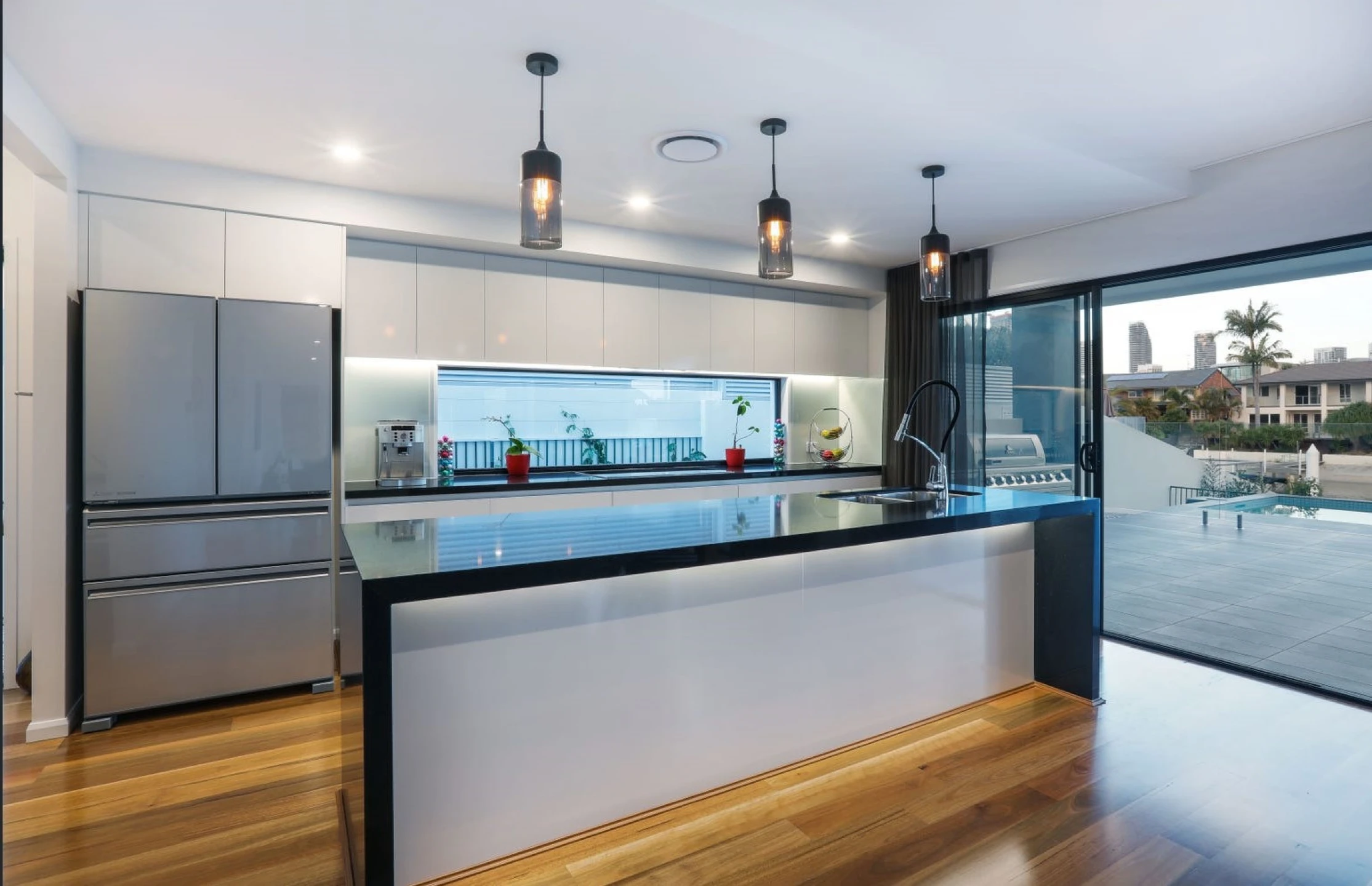 7 Beverley Crescent, Broadbeach Waters QLD 4218, Broadbeach Waters - Thumbnail 6