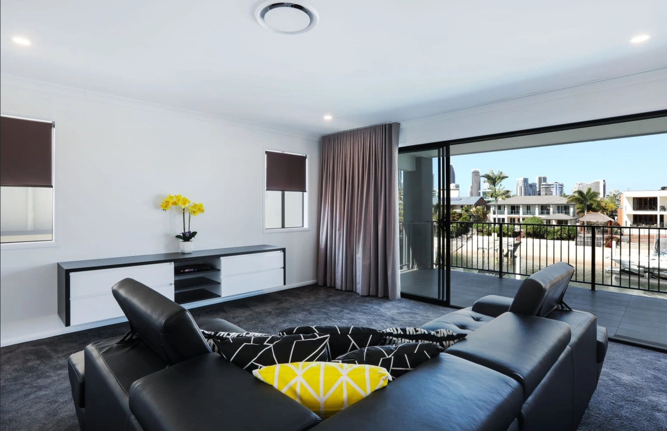 7 Beverley Crescent, Broadbeach Waters QLD 4218, Broadbeach Waters - Thumbnail 8