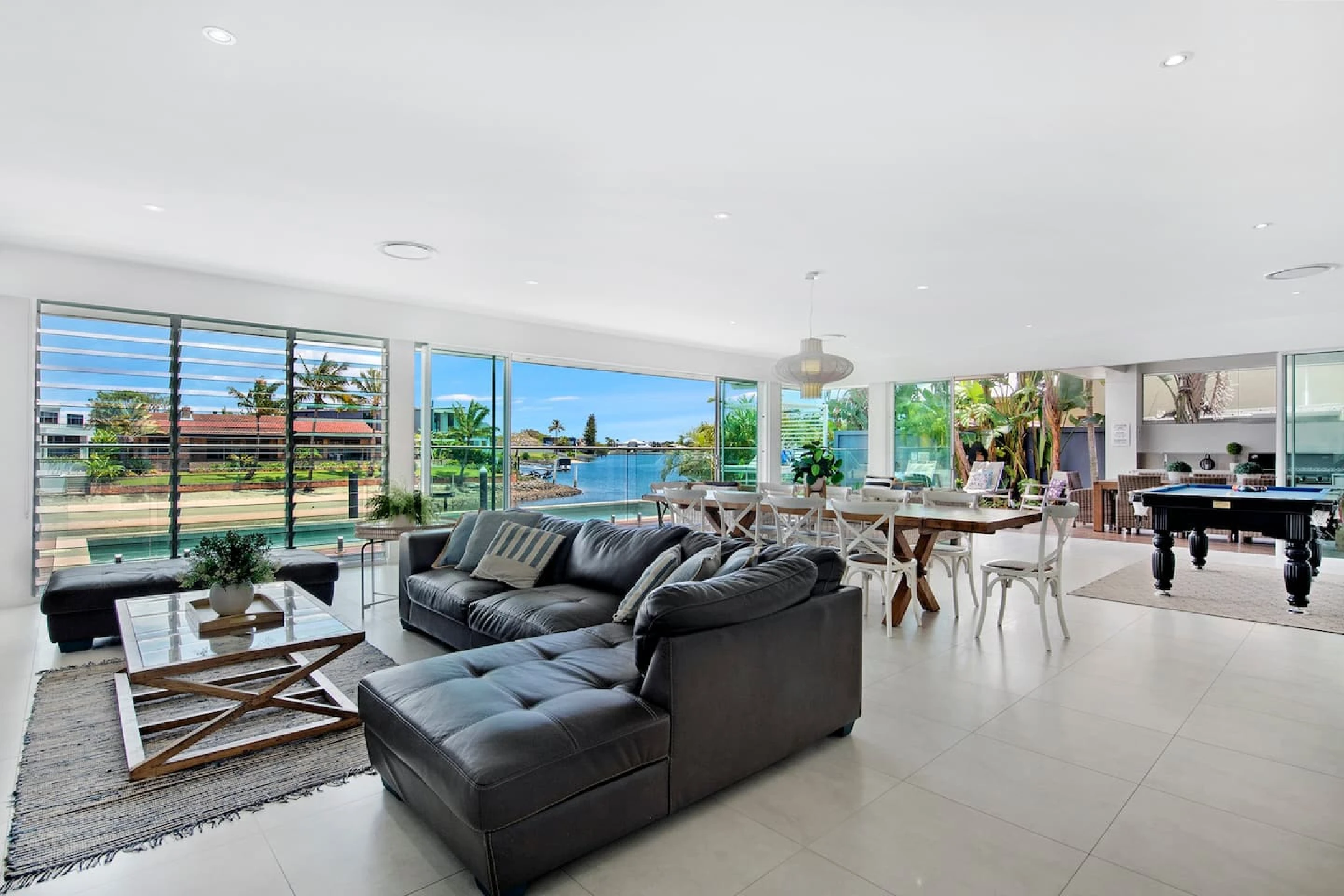 14 Eady Avenue, Broadbeach Waters QLD 4218, Broadbeach Waters - Thumbnail 3