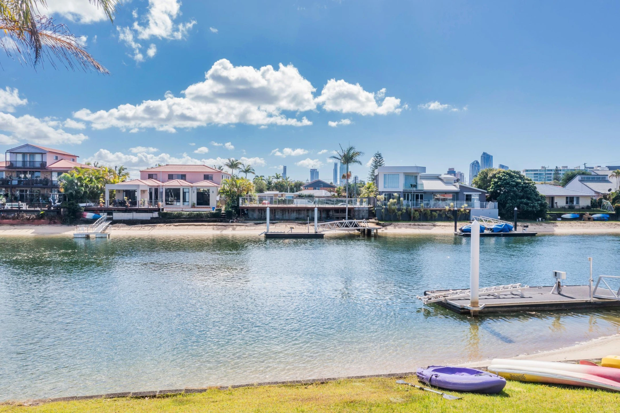 15 Winterhaven Key, Broadbeach Waters QLD 4218, Broadbeach Waters - Thumbnail 4