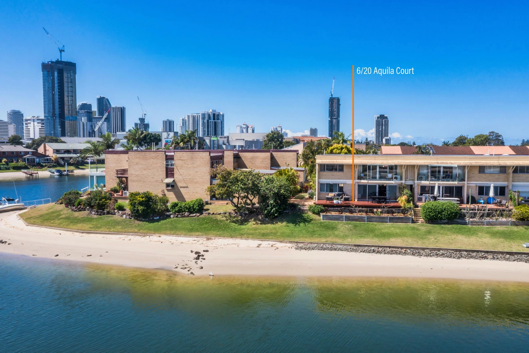 6 / 20 Aquila Court, Mermaid Waters QLD 4218, Mermaid Waters - Thumbnail 4