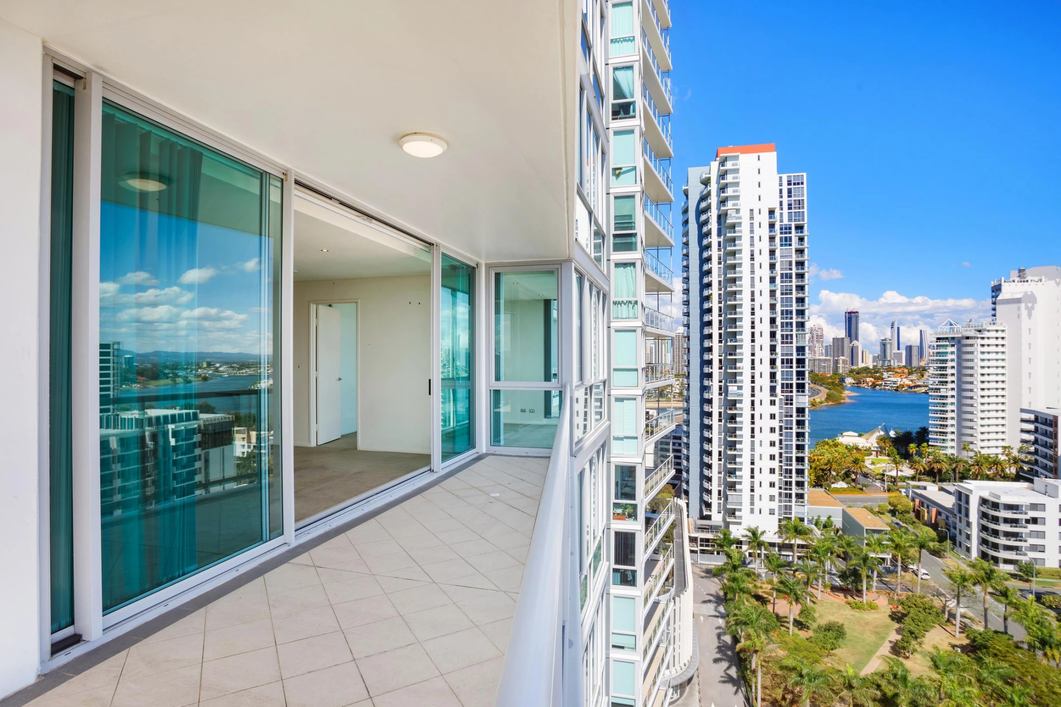 1902 / 1 Como Crescent, Southport QLD 4215, Southport - Thumbnail 4