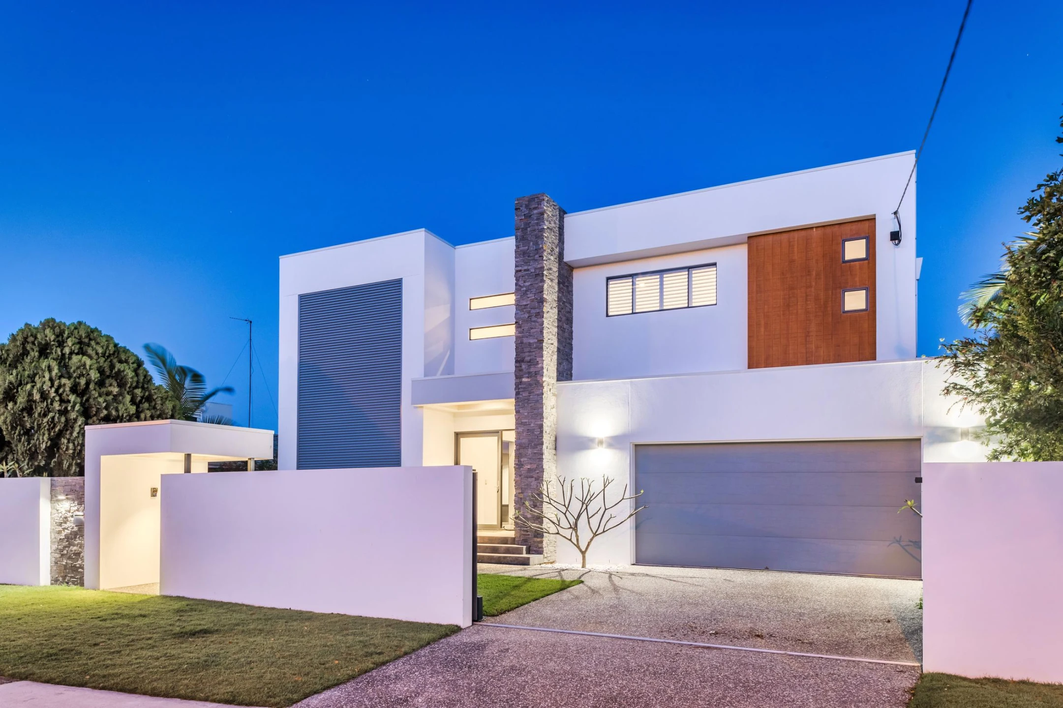 26 Sunshine Boulevard, Broadbeach Waters QLD 4218, Broadbeach Waters - Thumbnail 8