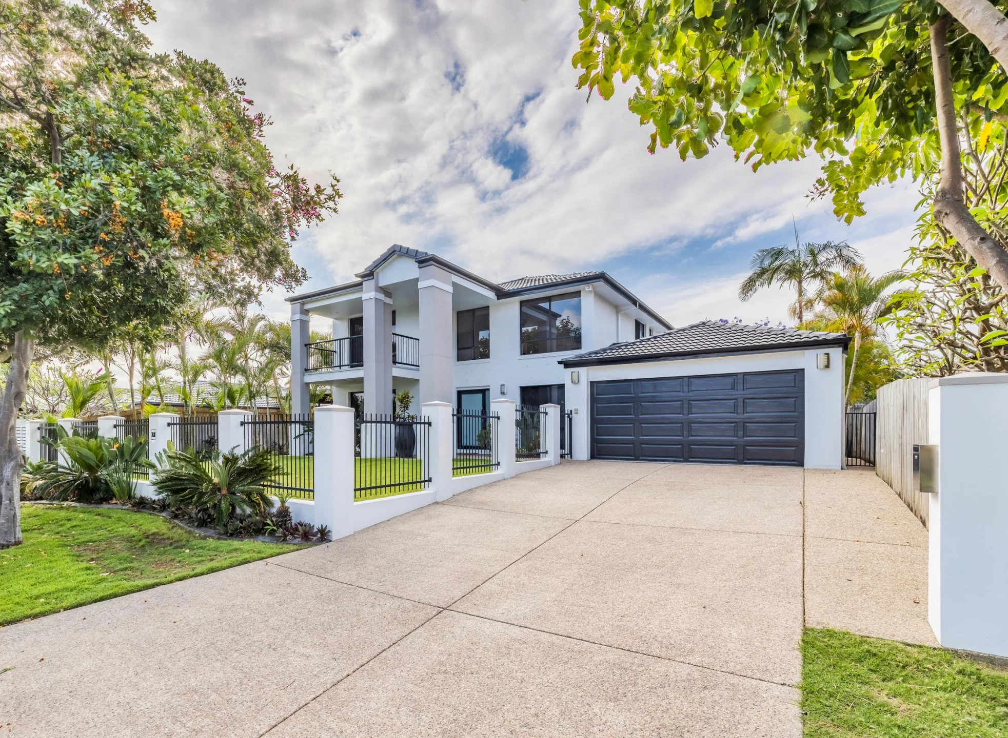 28 Gretel Drive, Mermaid Waters QLD 4218, Mermaid Waters - Thumbnail 6