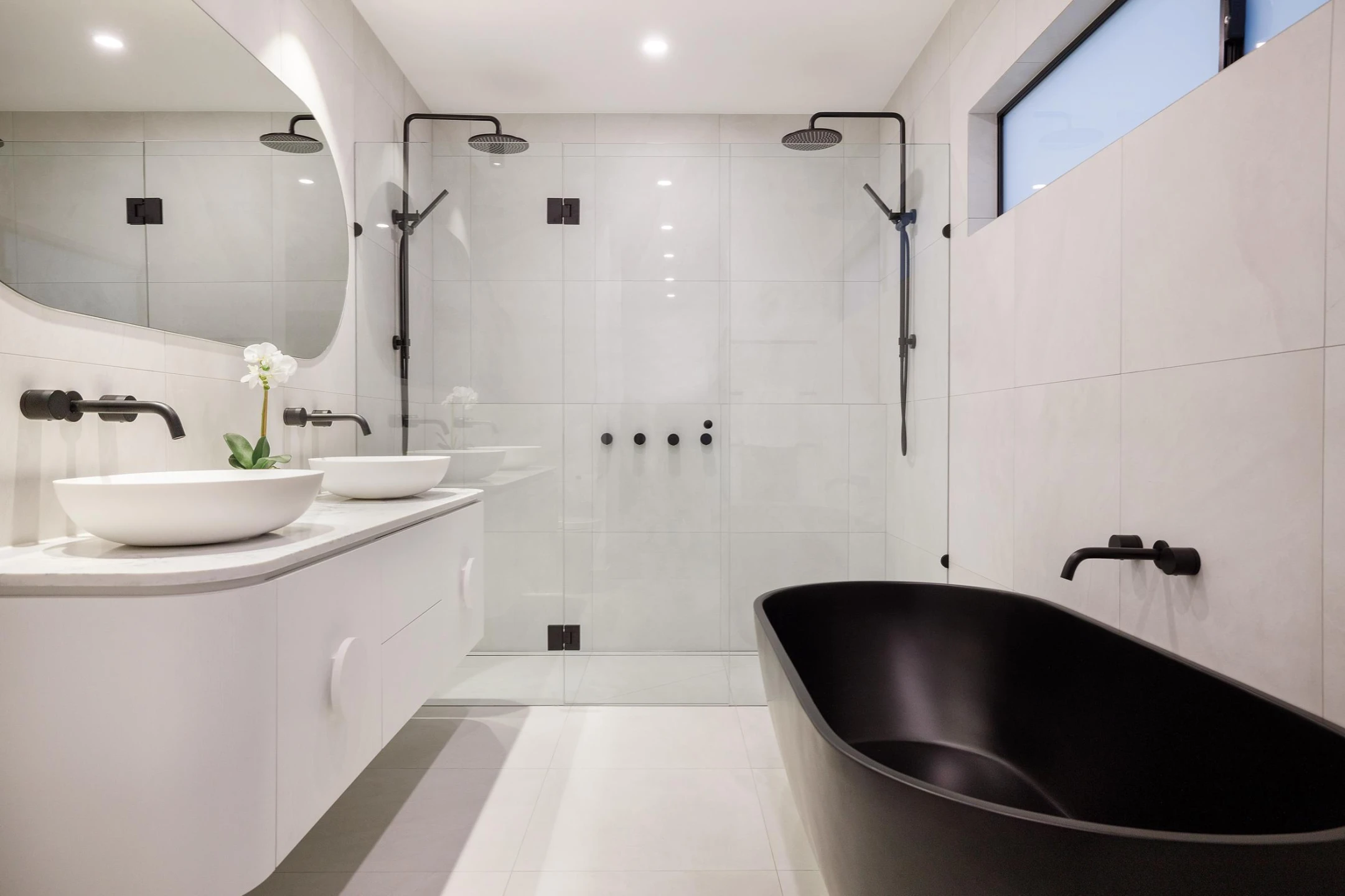 30 Markham Avenue, Runaway Bay QLD 4216, Runaway Bay - Thumbnail 6