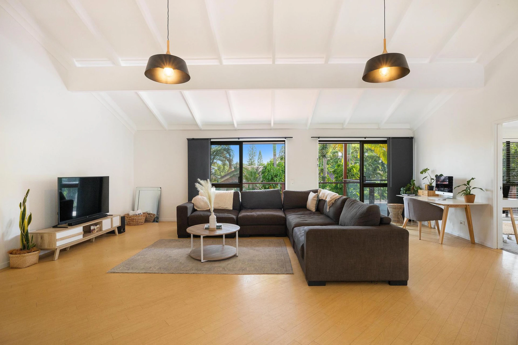 27 Tincurrin Court, Robina QLD 4226, Robina - Thumbnail 2