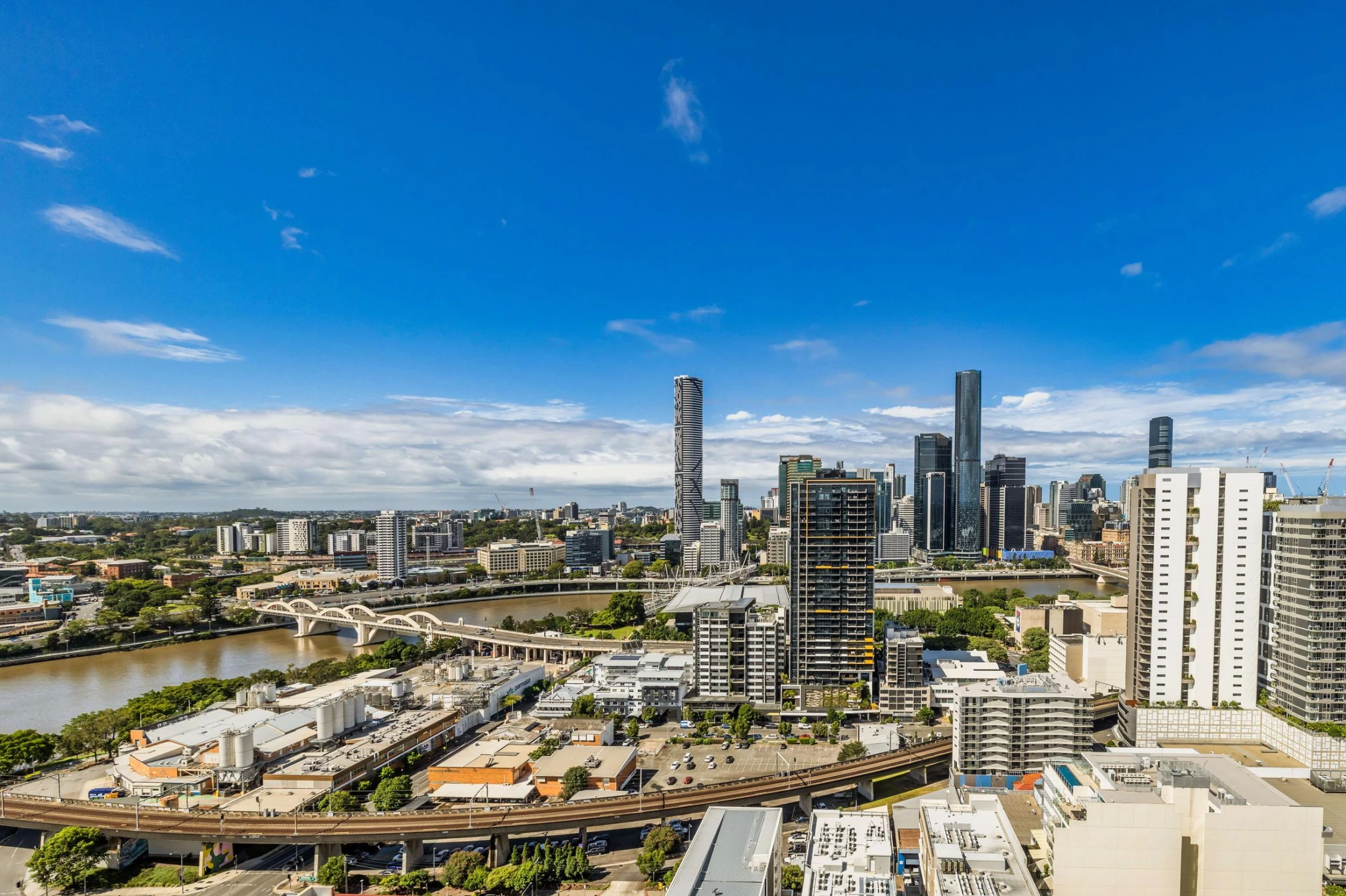 33003 / 1 Cordelia Street, South Brisbane QLD 4101, South Brisbane - Thumbnail 2