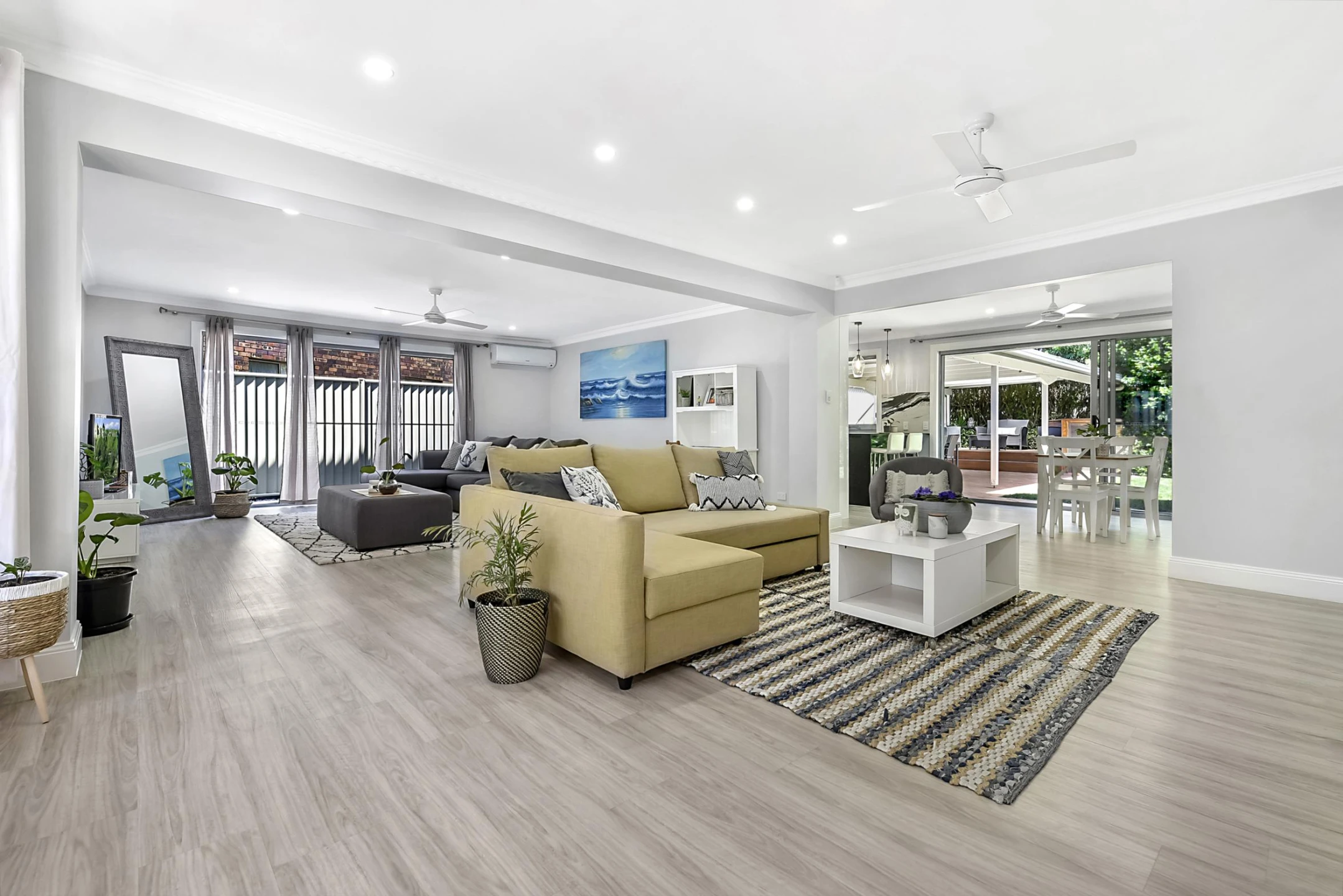 11 Metricup Court, Mermaid Waters QLD 4218, Mermaid Waters - Thumbnail 4