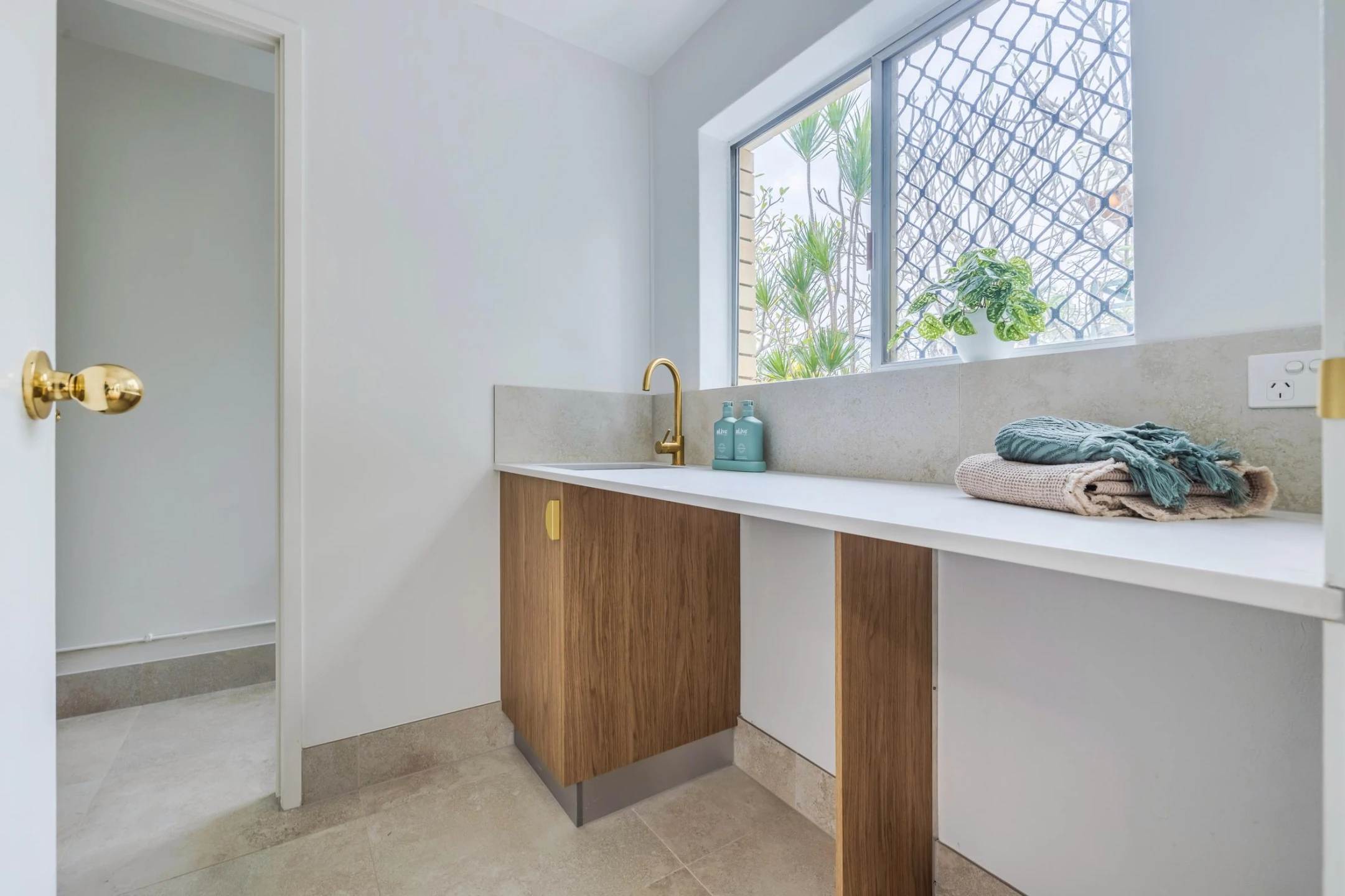 3 / 15 Sonia Street, Mermaid Waters QLD 4218, Mermaid Waters - Thumbnail 7
