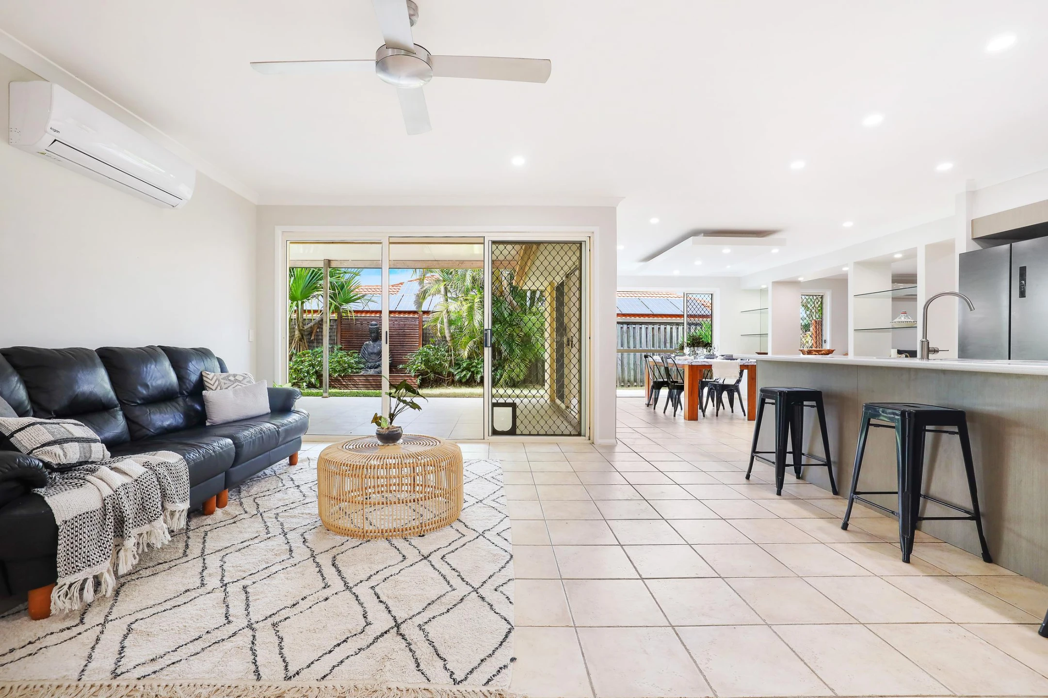 9 Mackellar Rise, Maudsland QLD 4210, Maudsland - Thumbnail 2