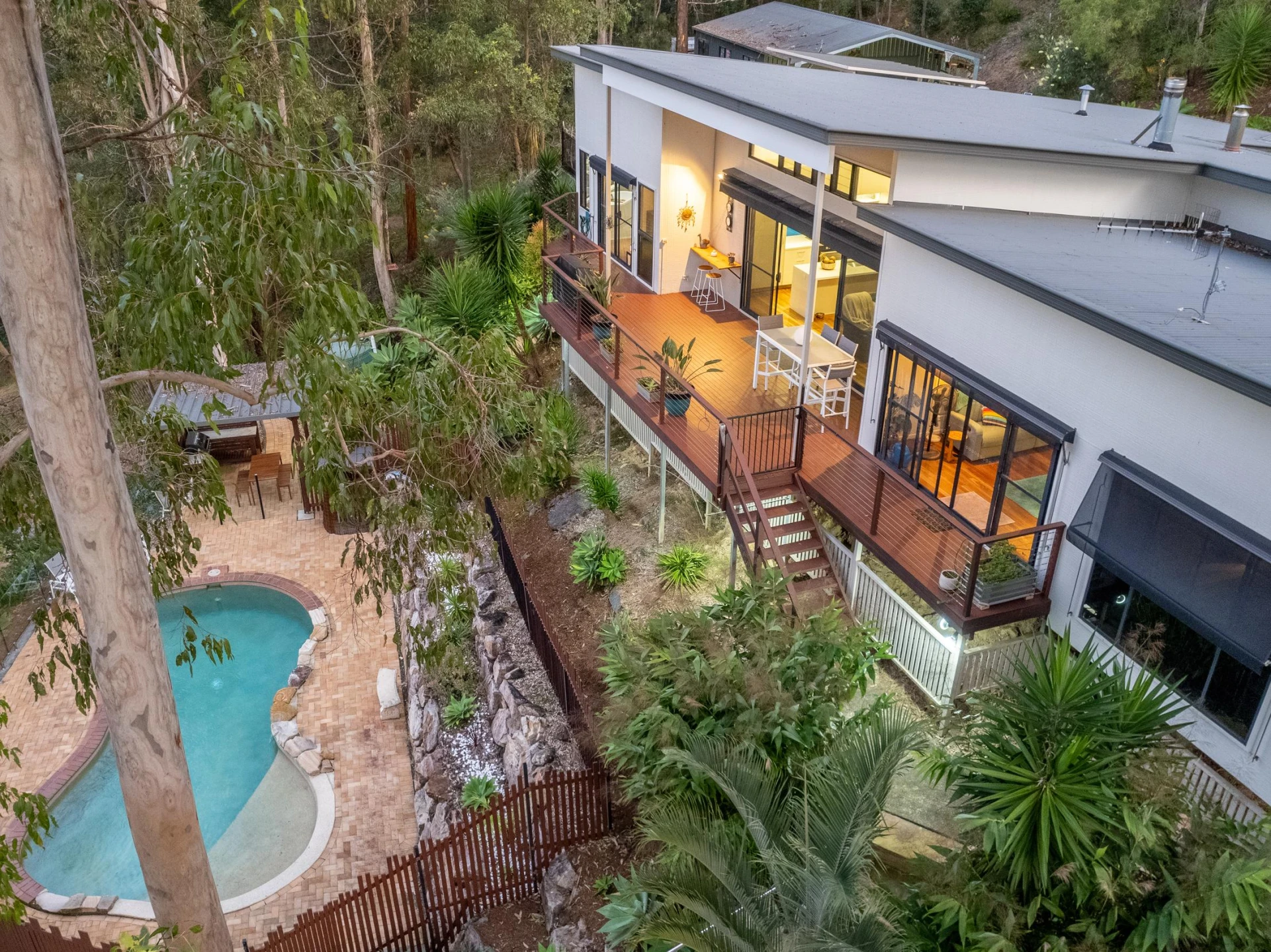 16 Clare Court, Tallebudgera Valley QLD 4228, Tallebudgera Valley - Thumbnail 2