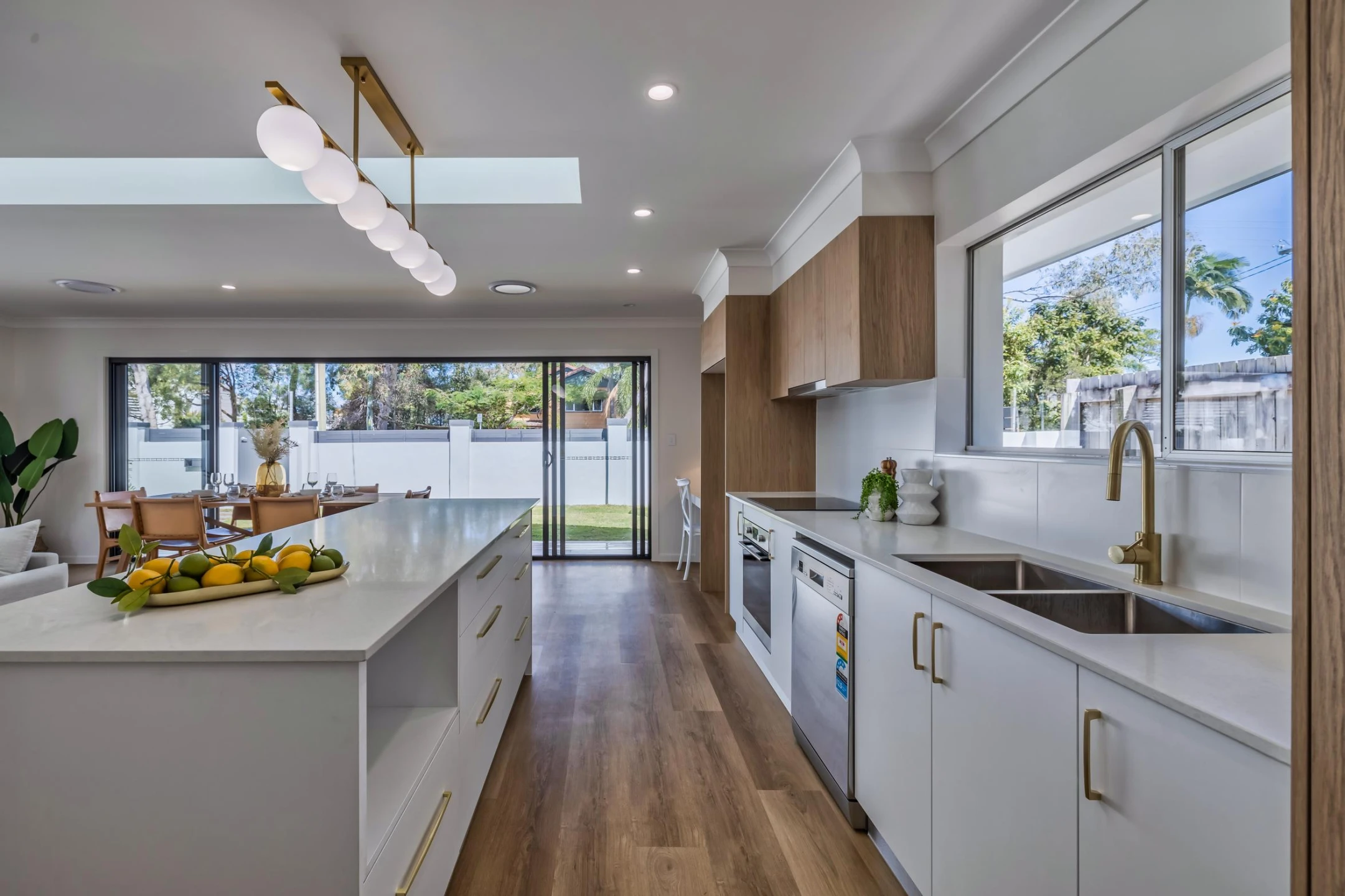 1 / 65 Bamboo Avenue, Benowa QLD 4217, Benowa - Thumbnail 2