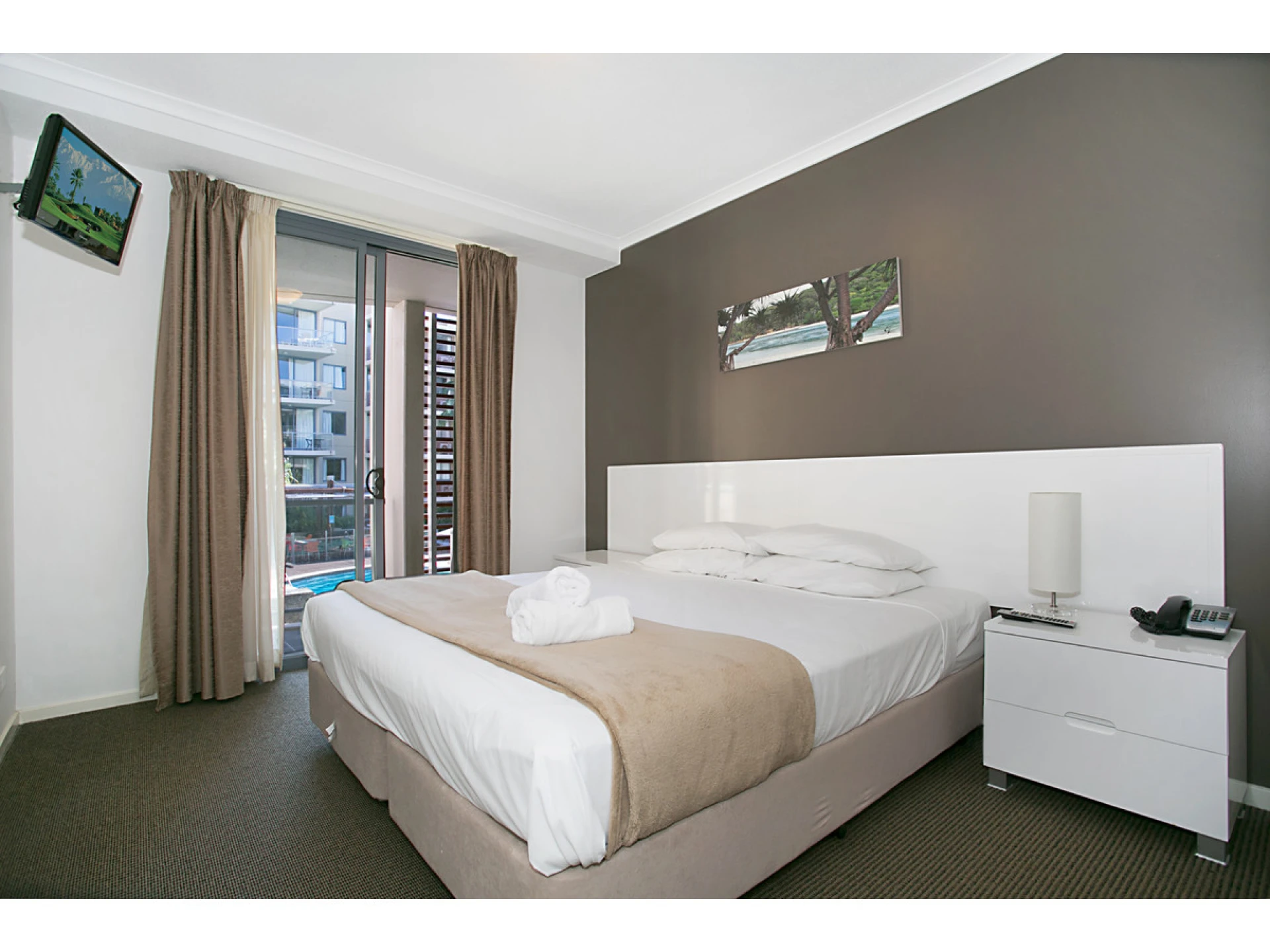 1052 / 1 Ocean Street, Burleigh Heads QLD 4220, Burleigh Heads - Thumbnail 6