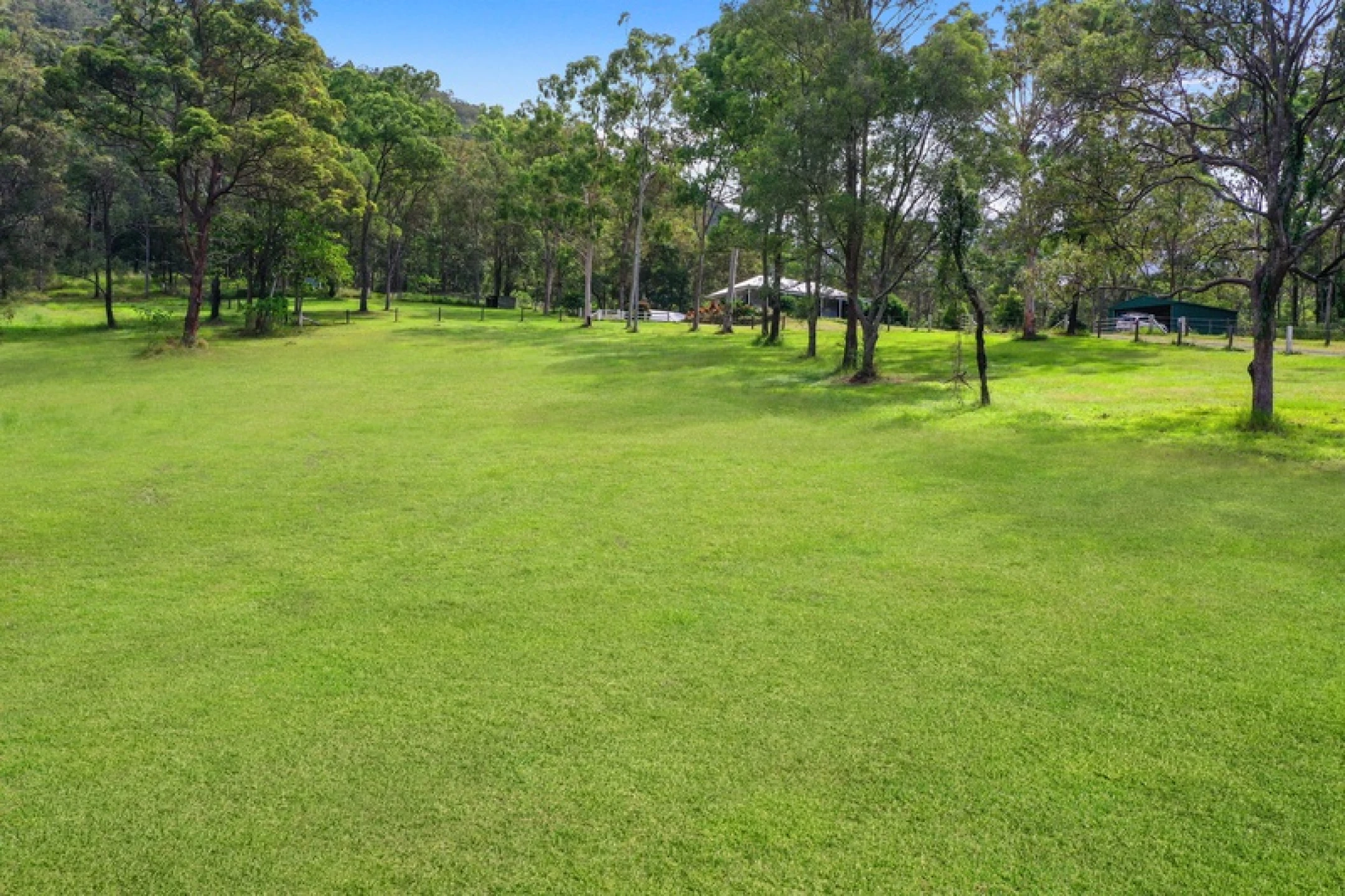 83 Henri Robert Drive, Clagiraba QLD 4211, Clagiraba - Thumbnail 3