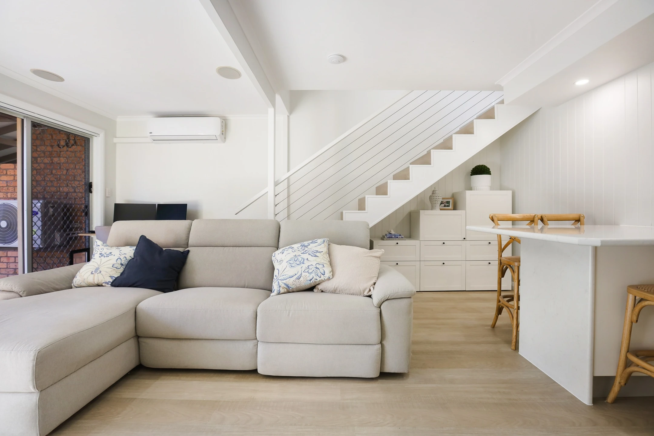 5 / 9 Eady Avenue, Broadbeach Waters QLD 4218, Broadbeach Waters - Thumbnail 2