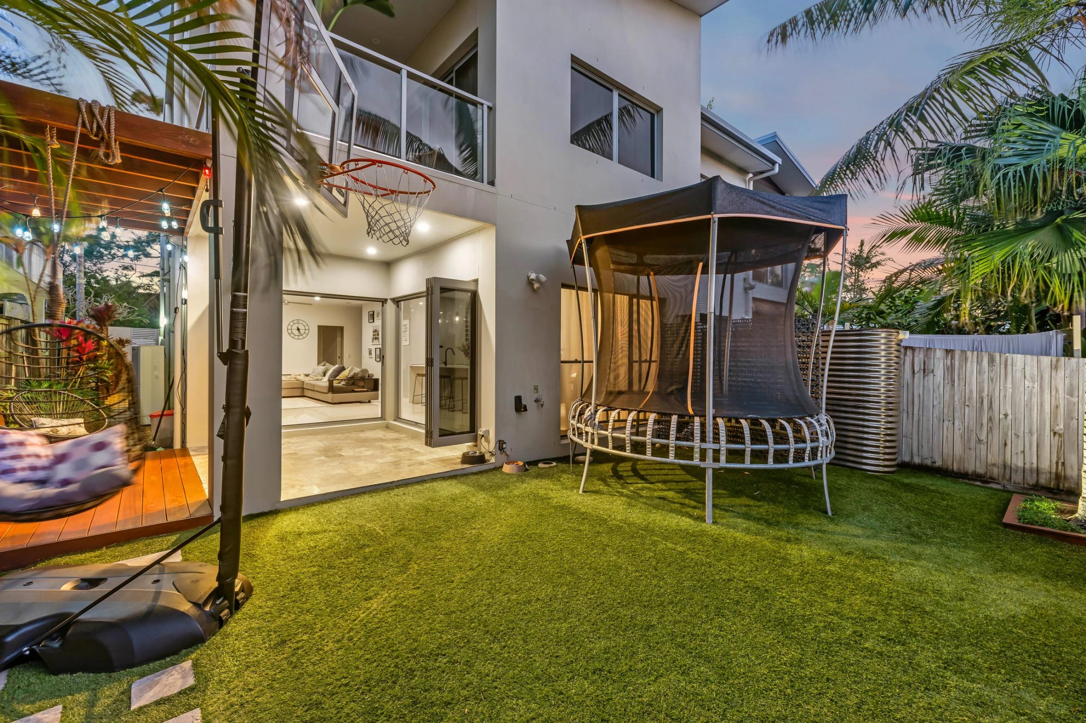 2 / 59 Heeb Street, Bundall QLD 4217, Bundall - Thumbnail 2