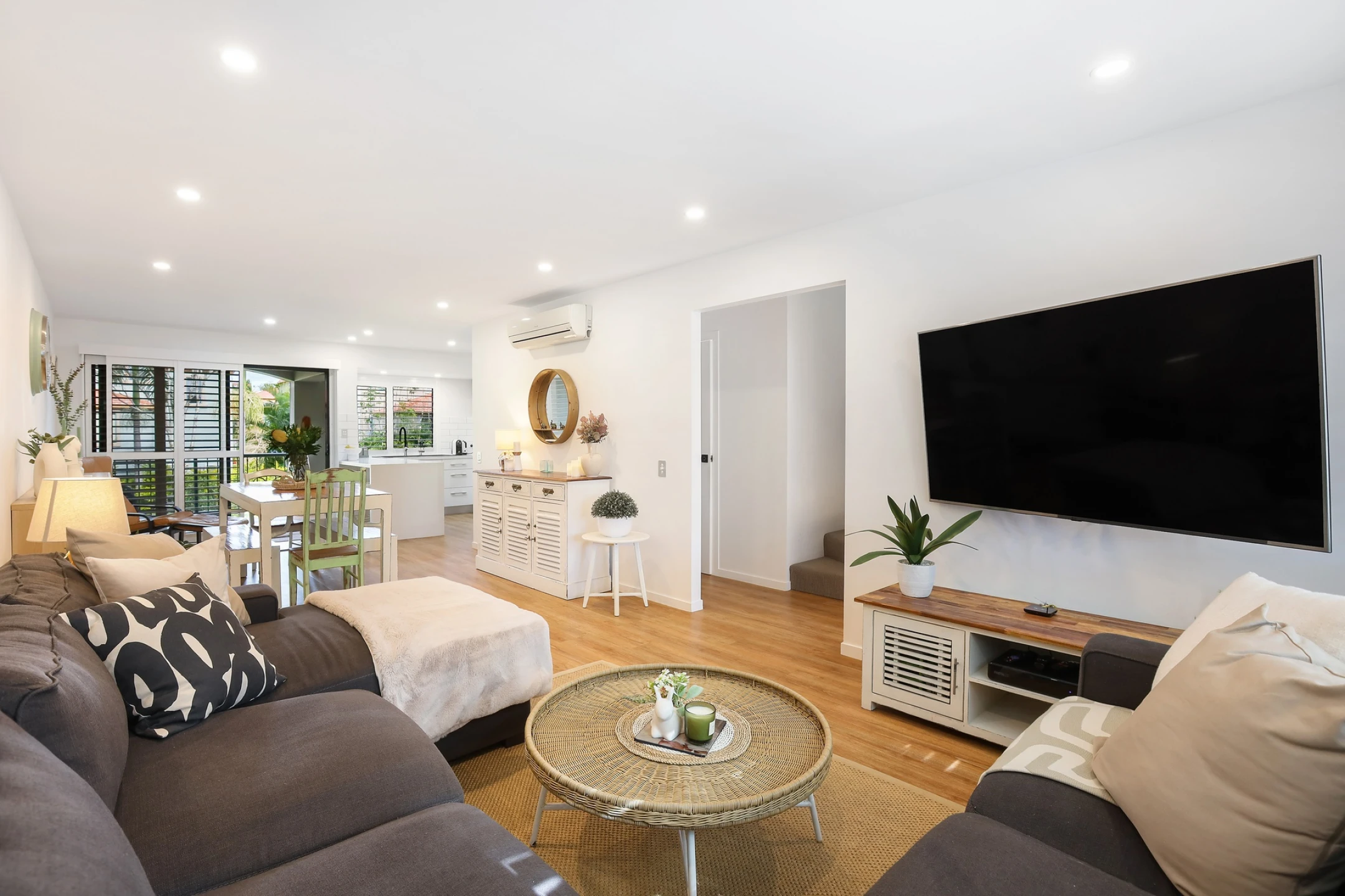 90 / 20 Fairway Drive, Clear Island Waters QLD 4226, Clear Island Waters - Thumbnail 5