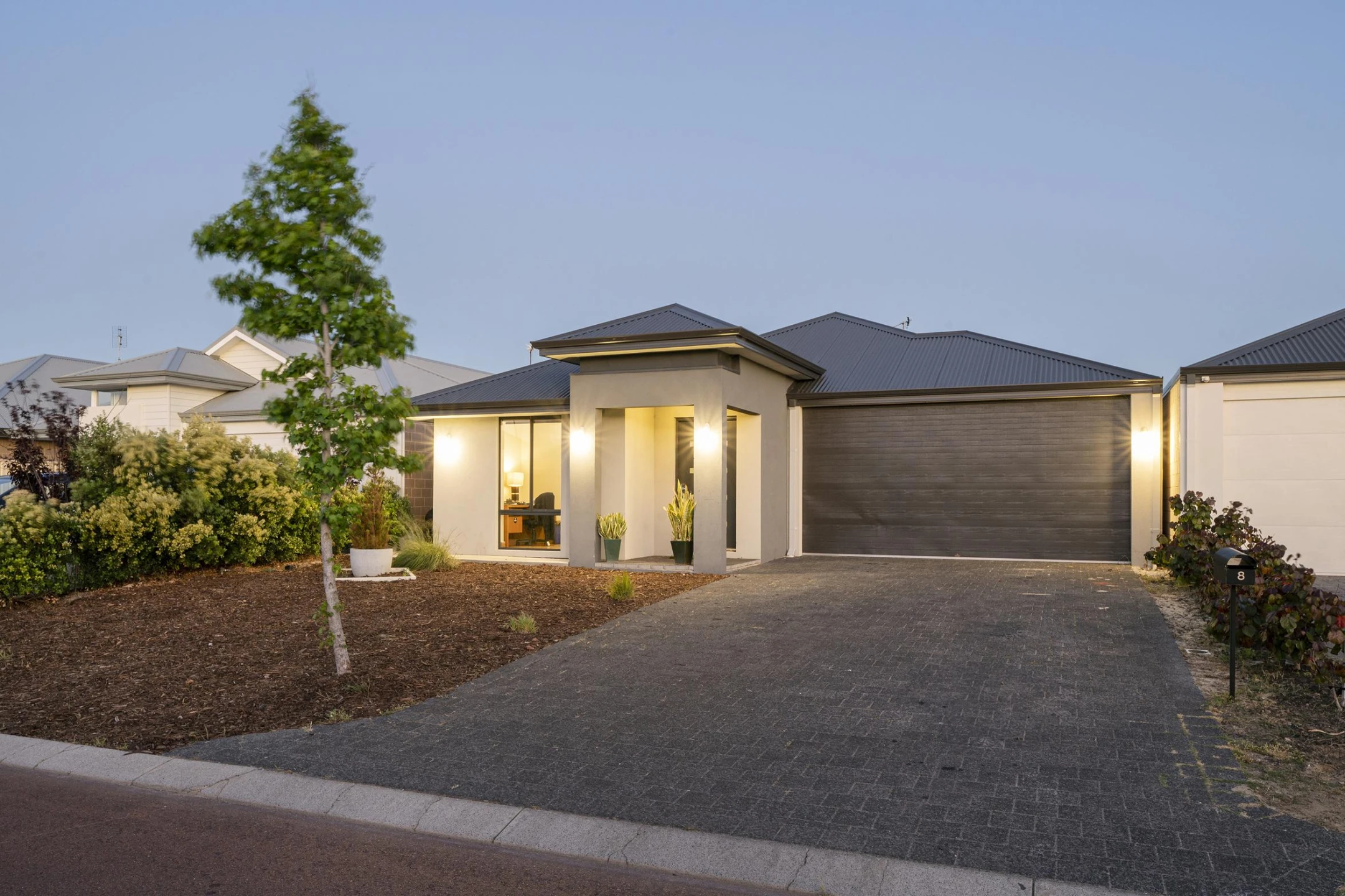 Property enquiry form background image