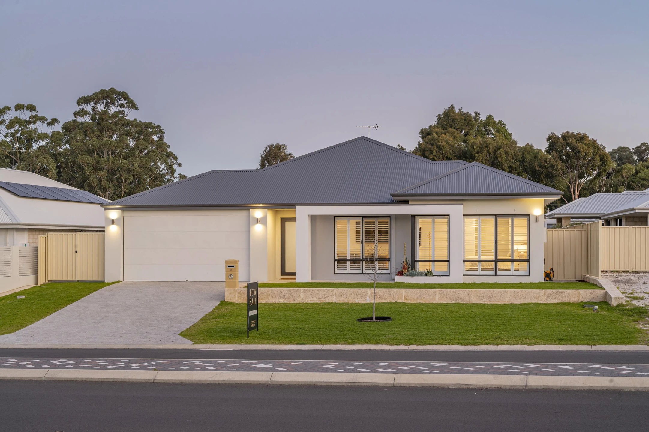 Property enquiry form background image