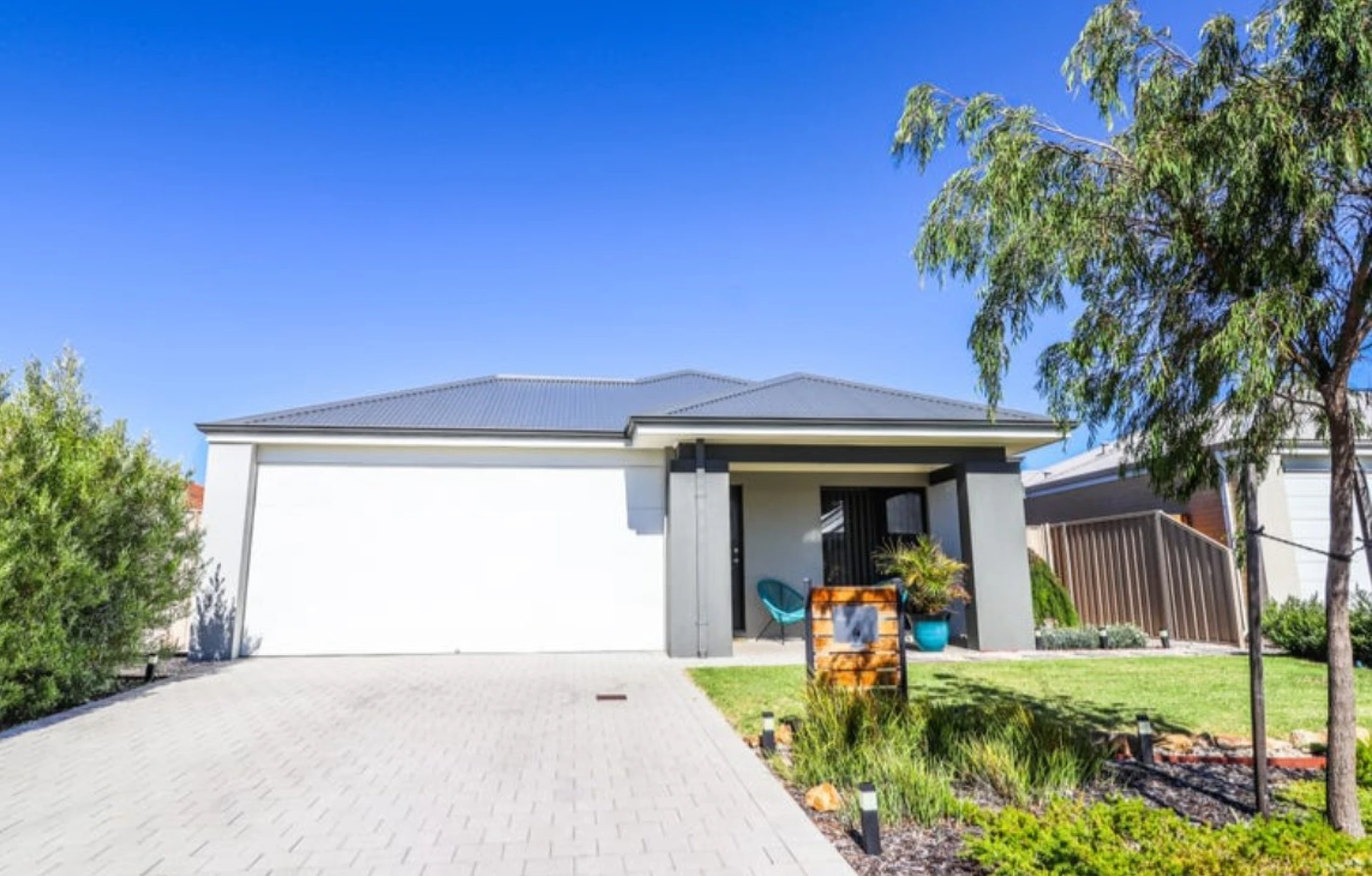 Property enquiry form background image