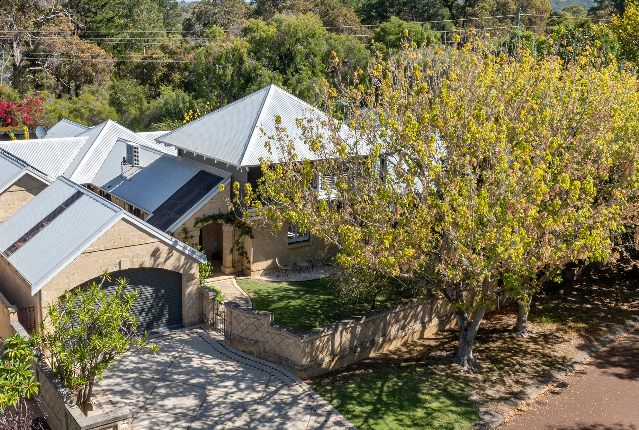 Listing image