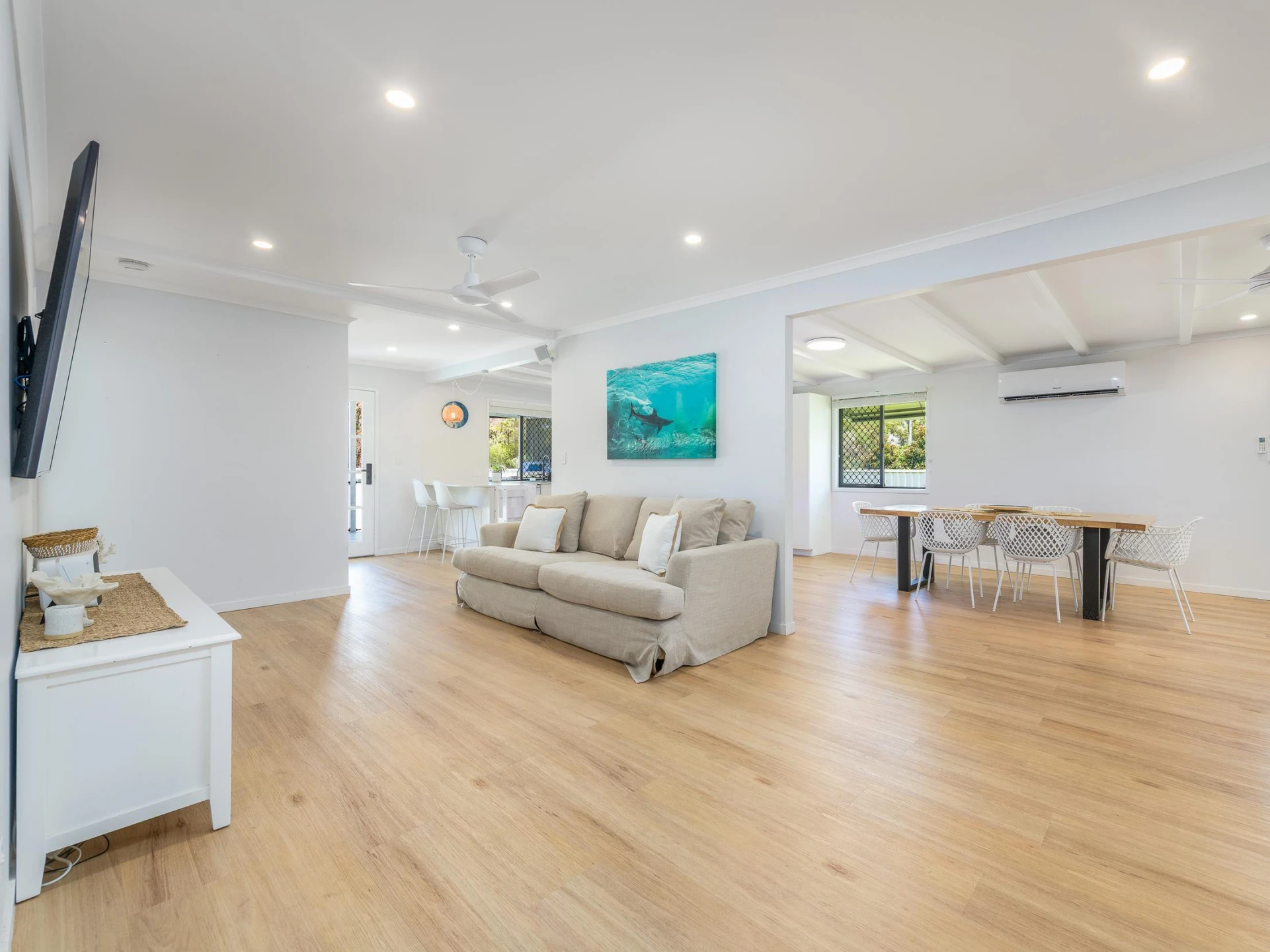 91 Poinsettia Avenue, Hollywell QLD 4216, Hollywell - Thumbnail 6