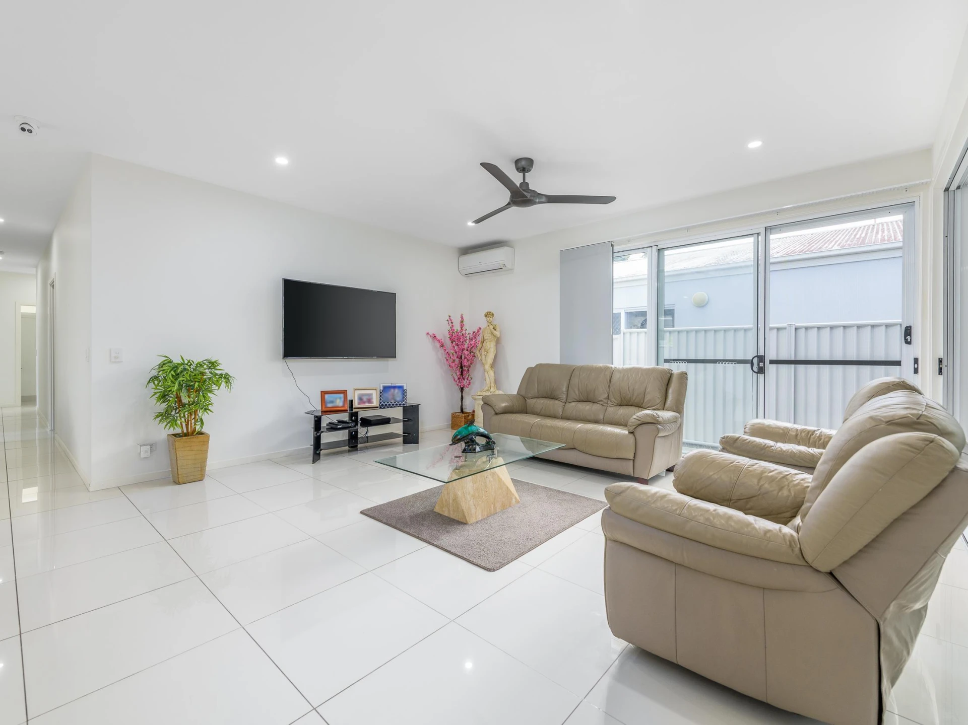 38 Deagon Drive, Runaway Bay QLD 4216, Runaway Bay - Thumbnail 8