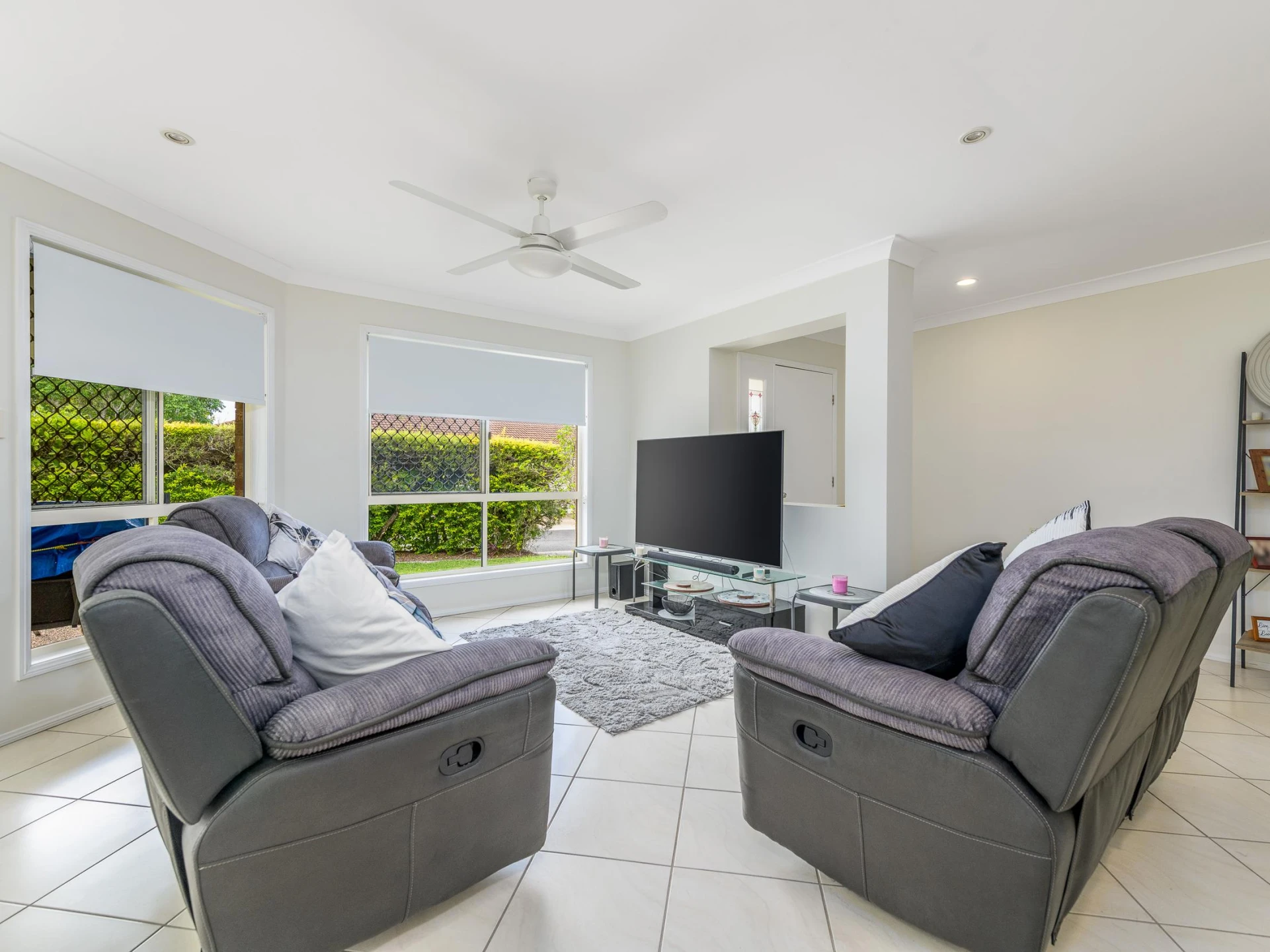 1 / 218 Central Street, Labrador QLD 4215, Labrador - Thumbnail 5