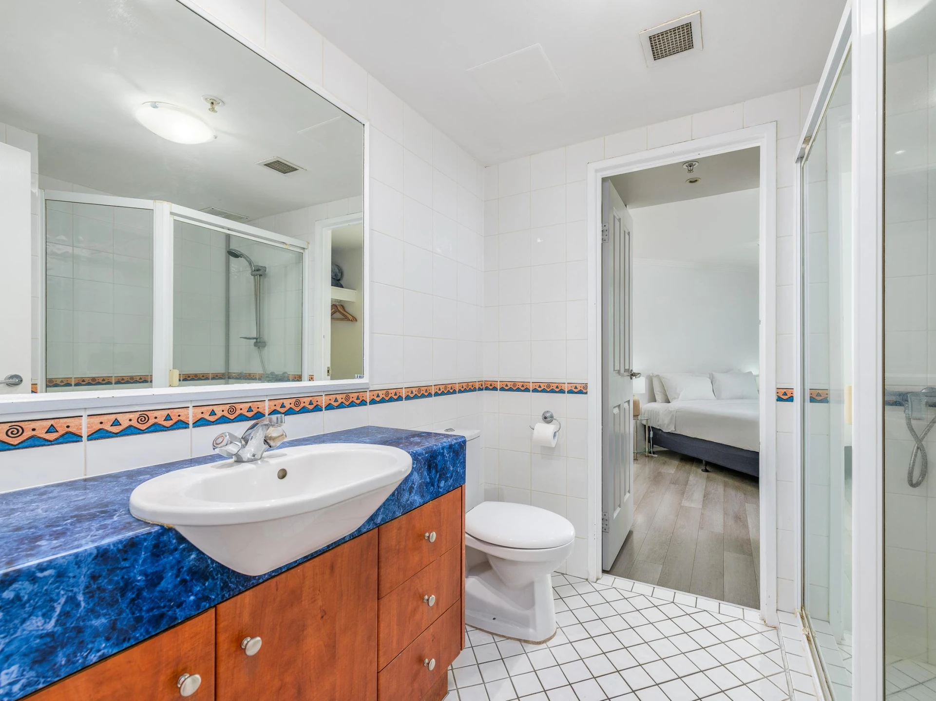203 / 182-192 Marine Parade, Labrador QLD 4215, Labrador - Thumbnail 8