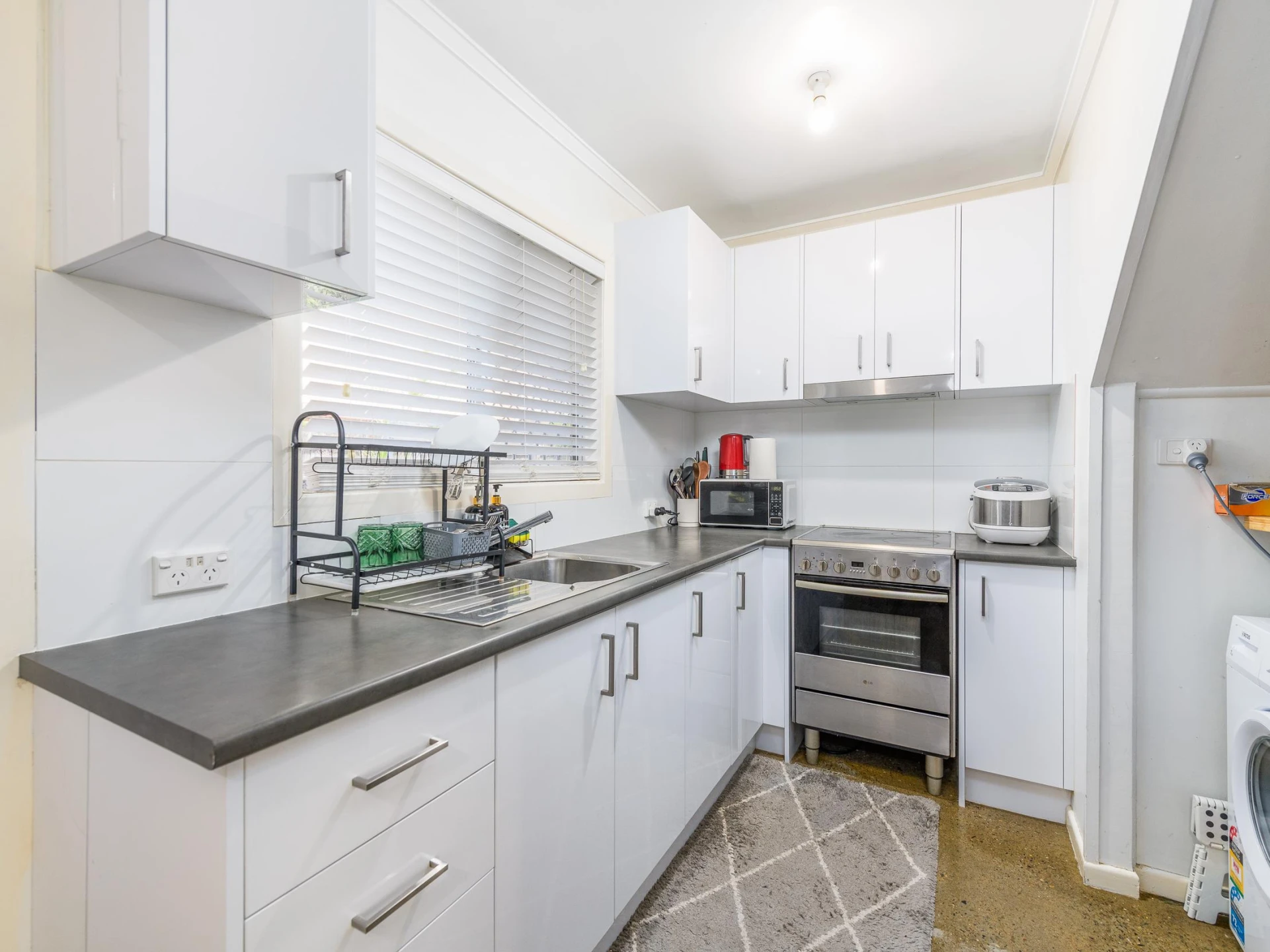 1 / 34 Labrador Street, Labrador QLD 4215, Labrador - Thumbnail 5