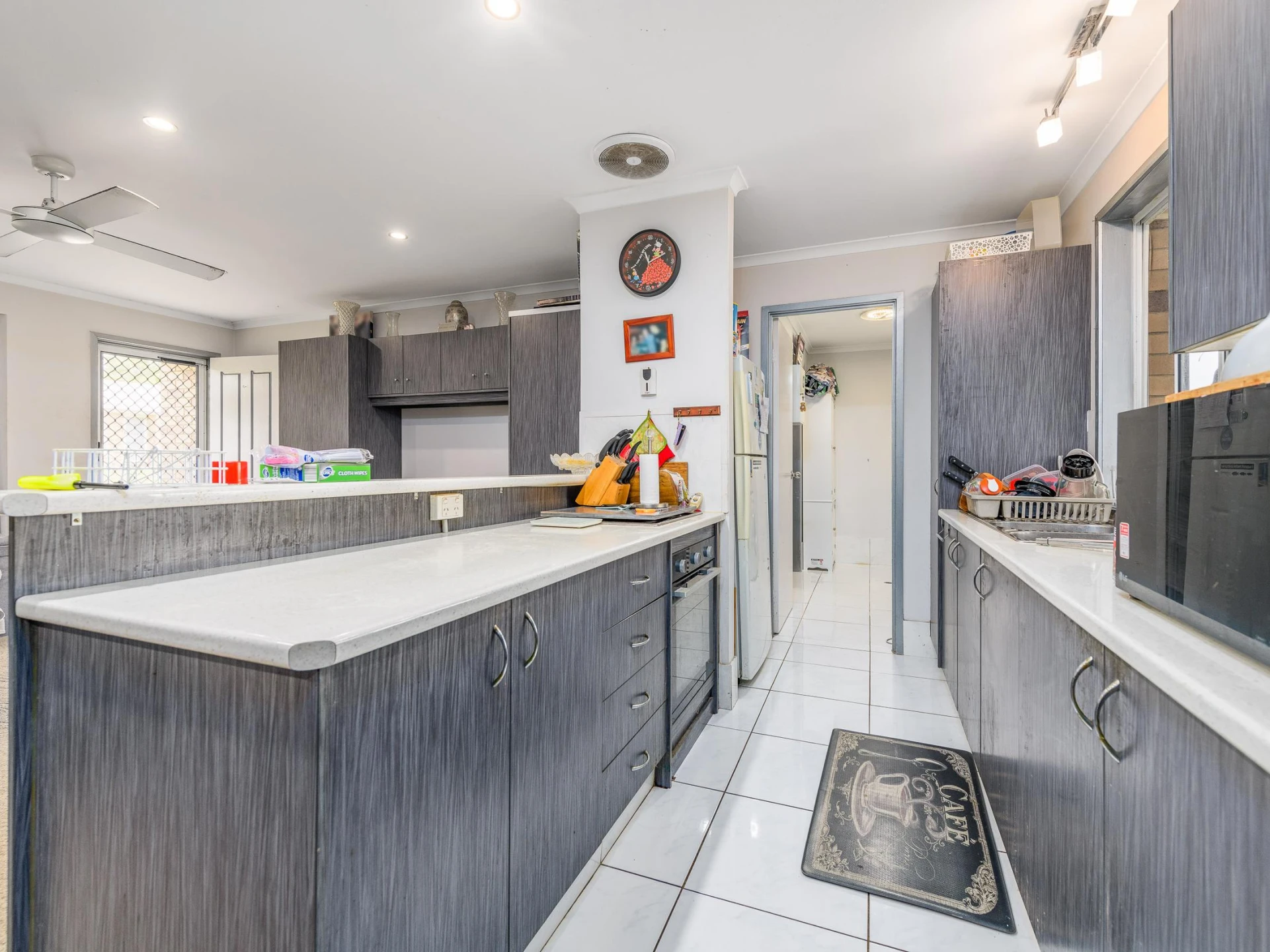 1 / 25 McMillan Street, Labrador QLD 4215, Labrador - Thumbnail 4