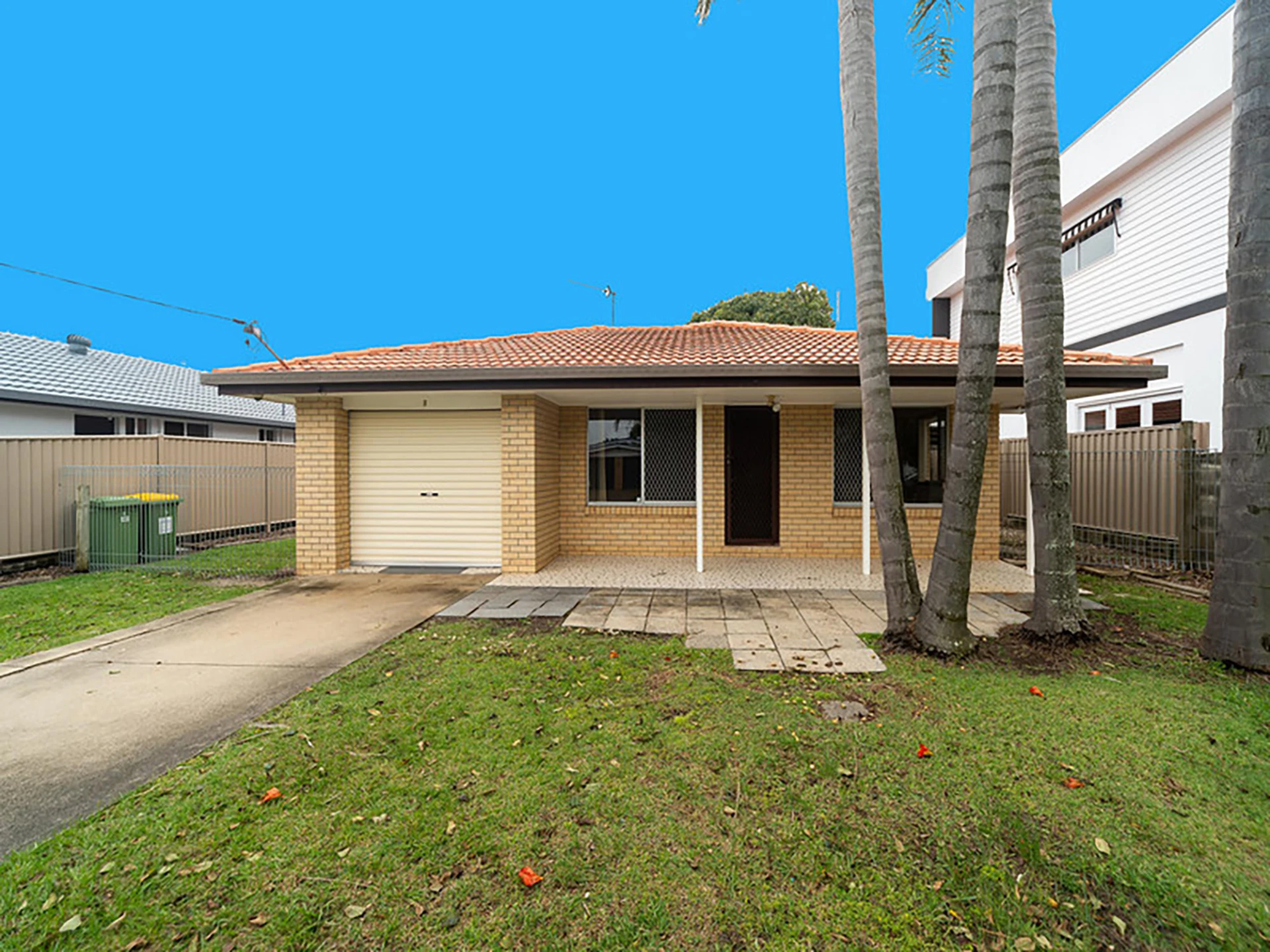 9 Donald Avenue, Paradise Point QLD 4216, Paradise Point - Thumbnail 5