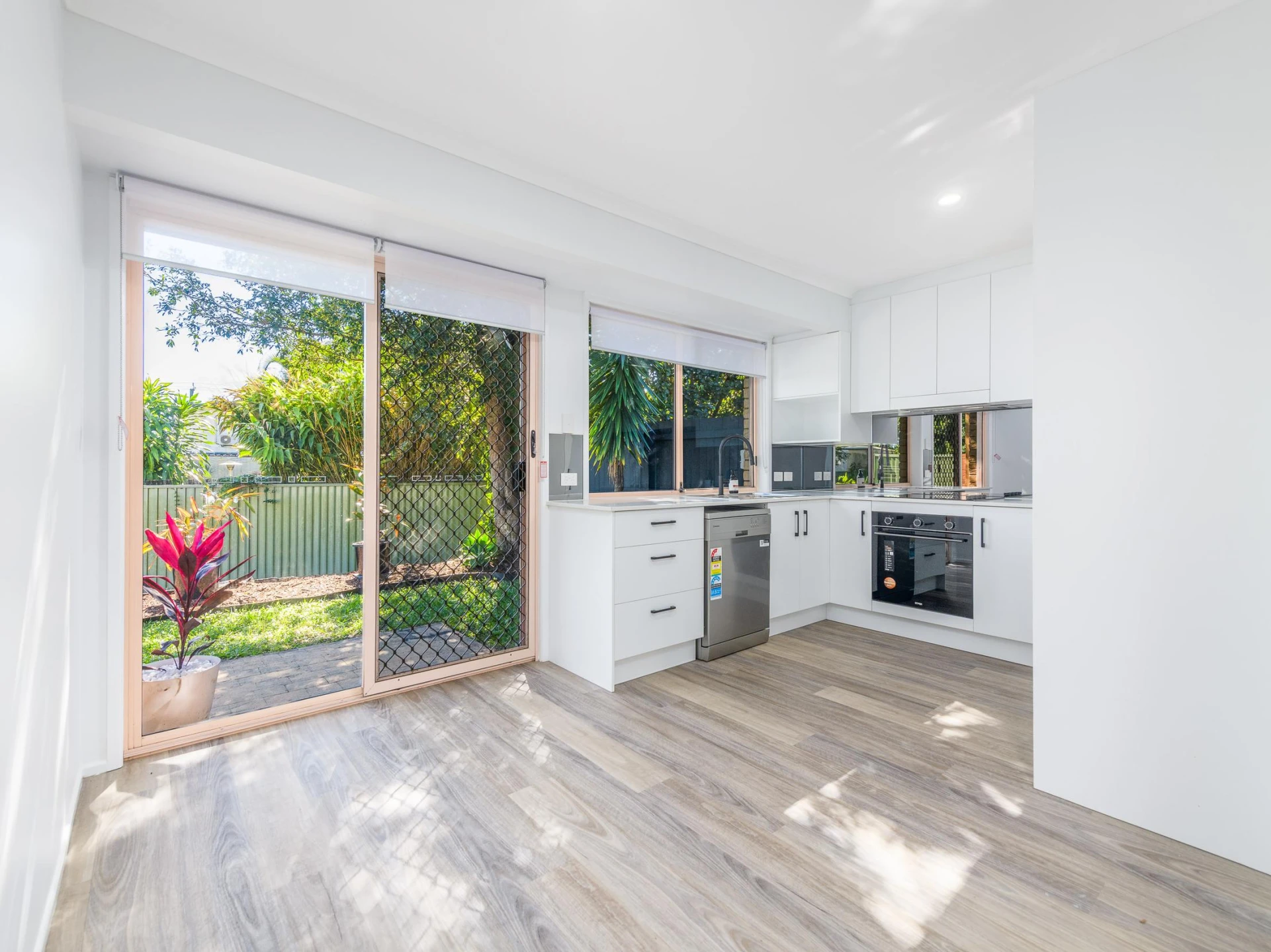 31 / 138 Hansford Road, Coombabah QLD 4216, Coombabah - Thumbnail 5