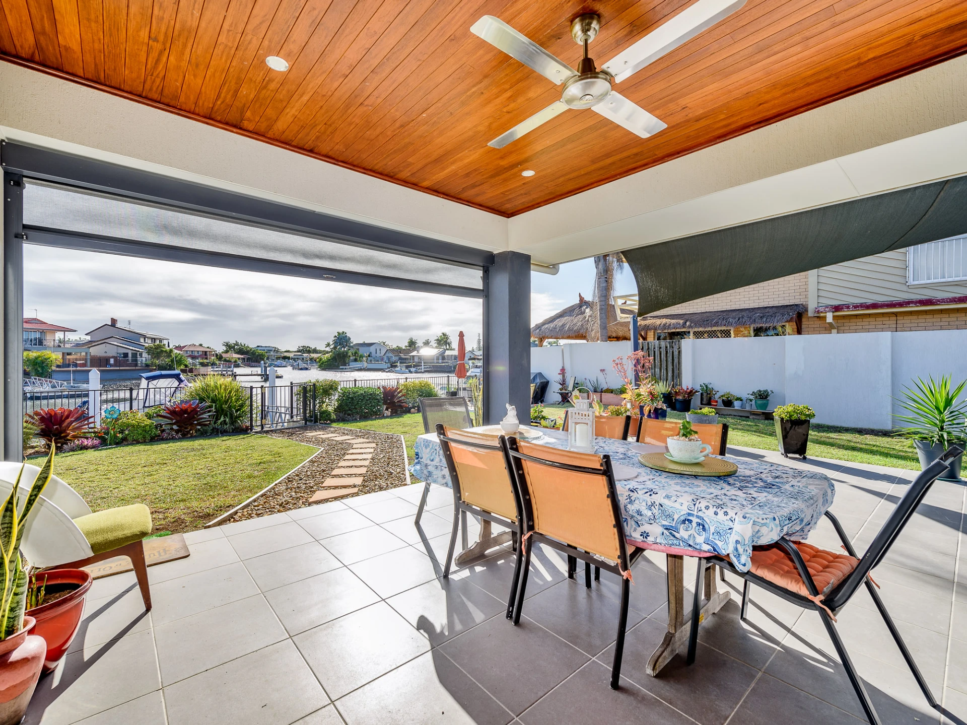 16 Erave Avenue, Runaway Bay QLD 4216, Runaway Bay - Thumbnail 6