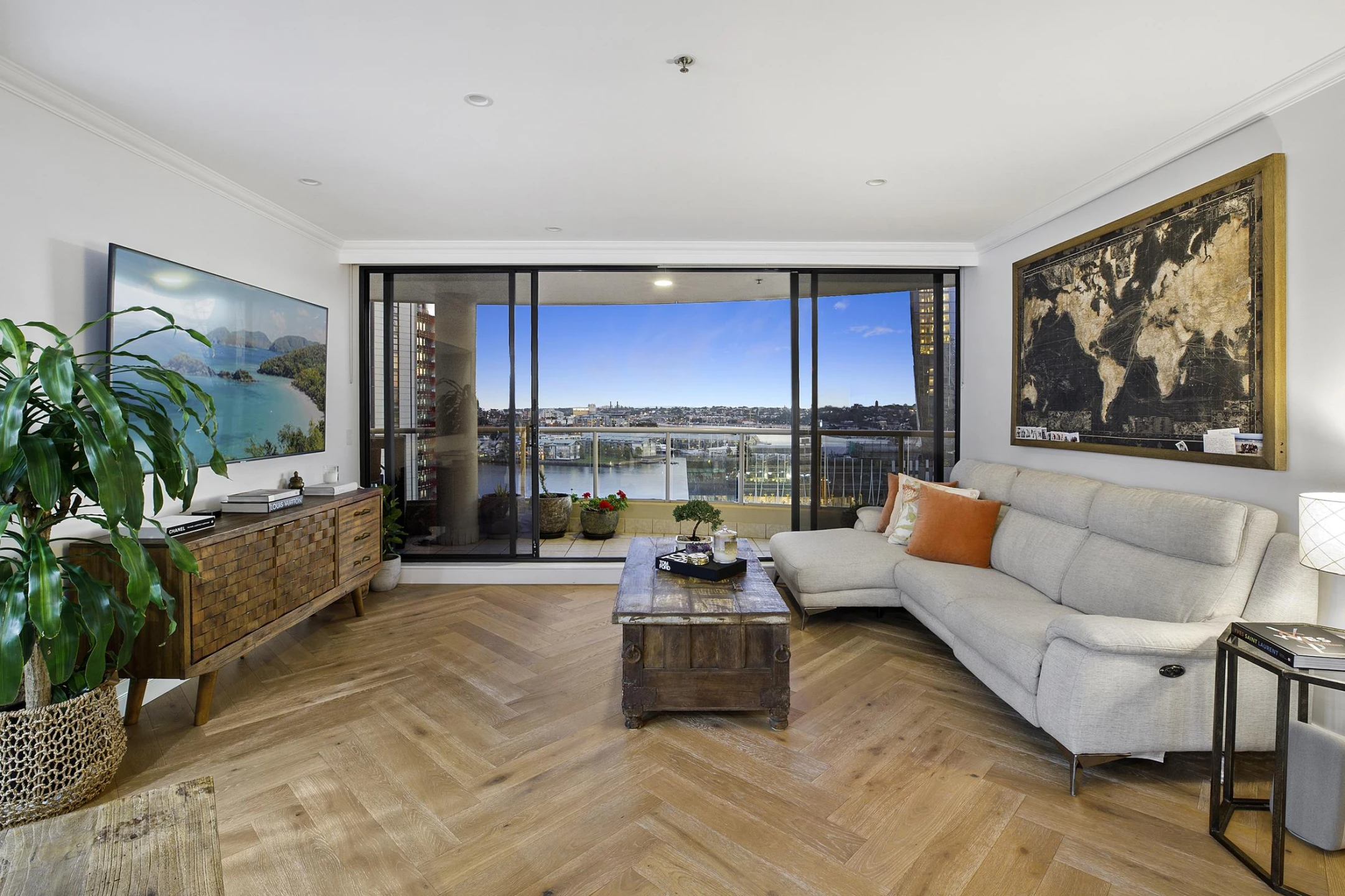 Property enquiry form background image