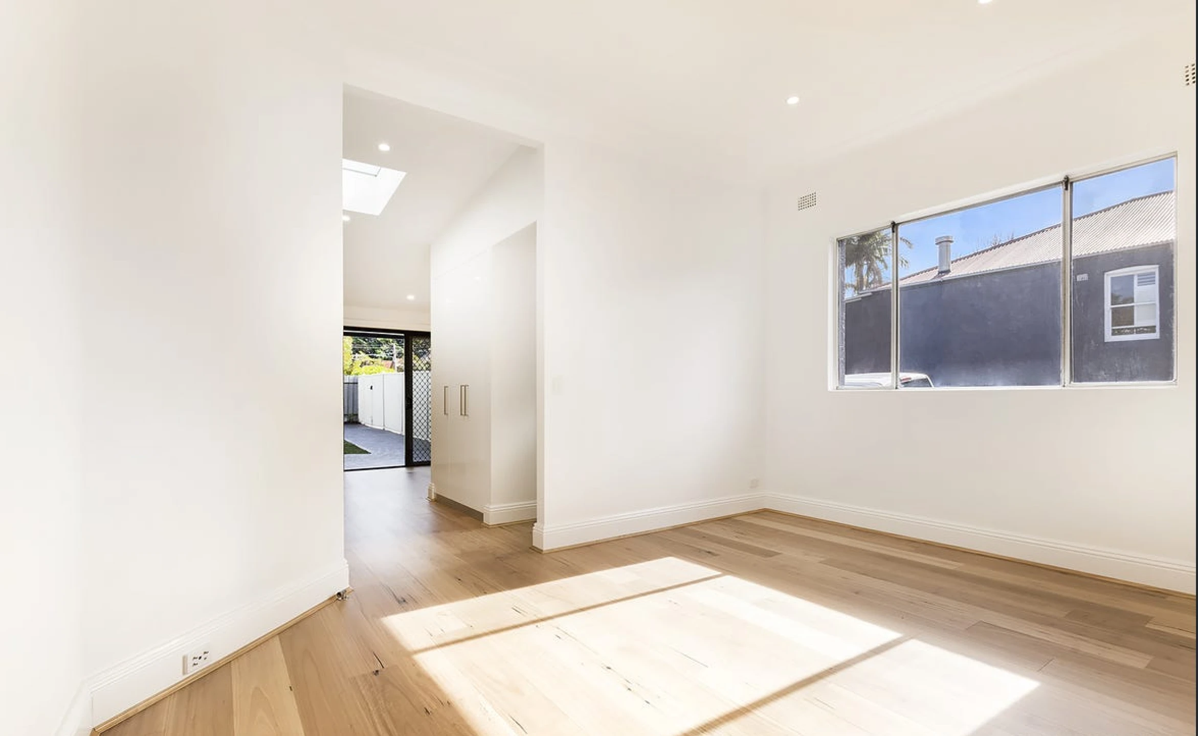 Property enquiry form background image