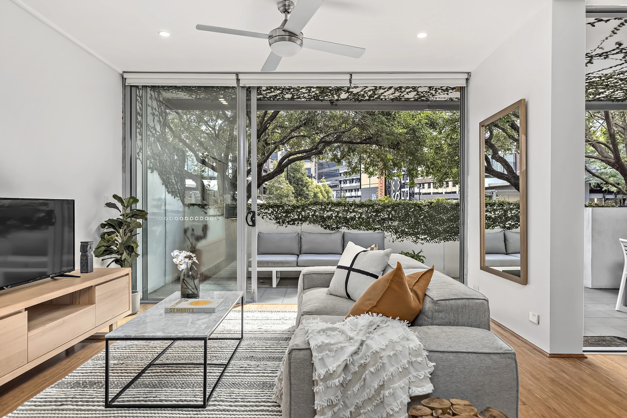 Property enquiry form background image