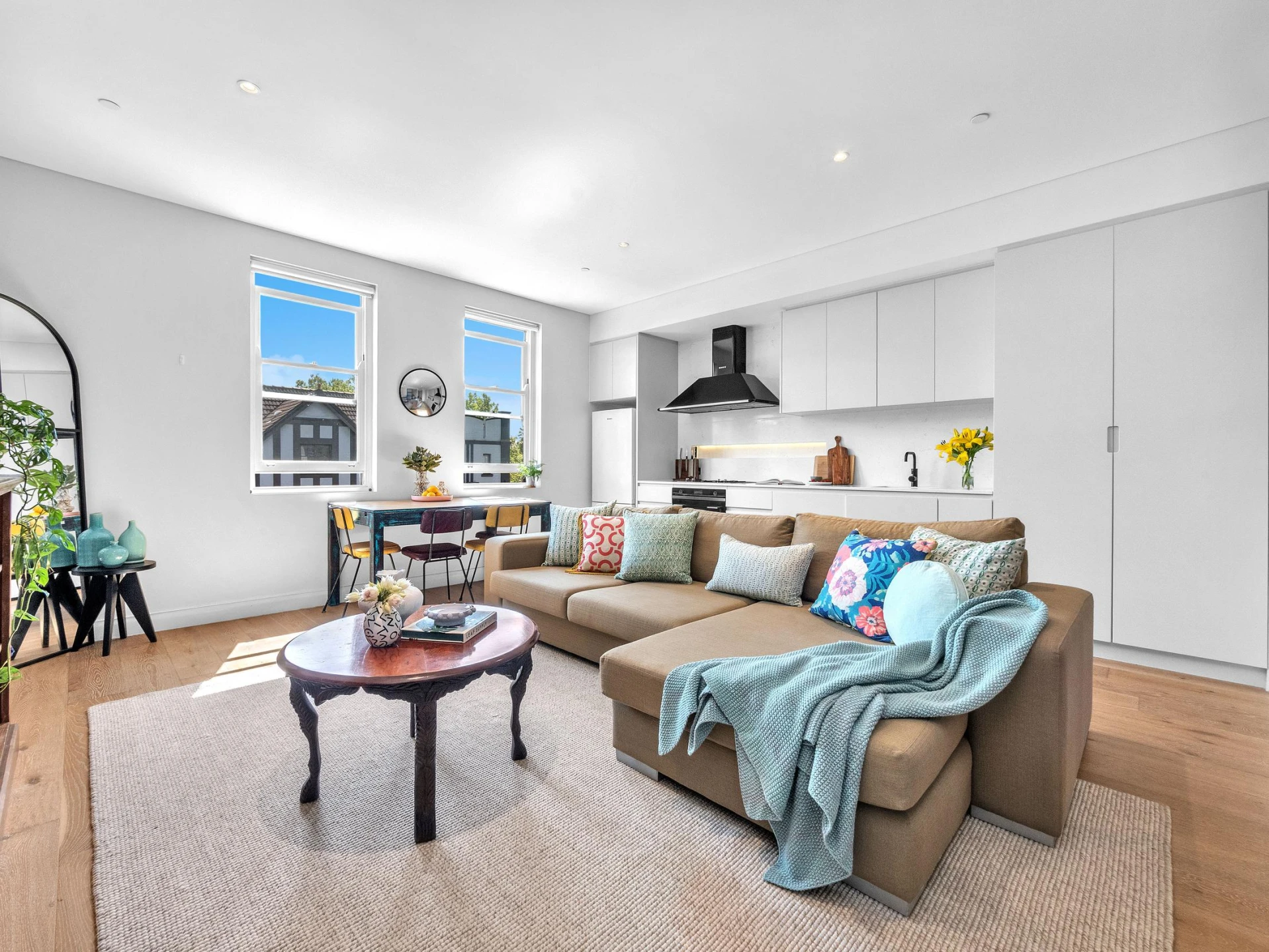 Property enquiry form background image