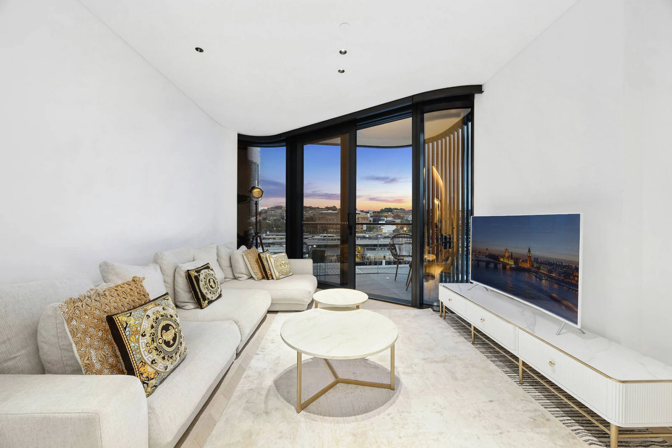 Property enquiry form background image