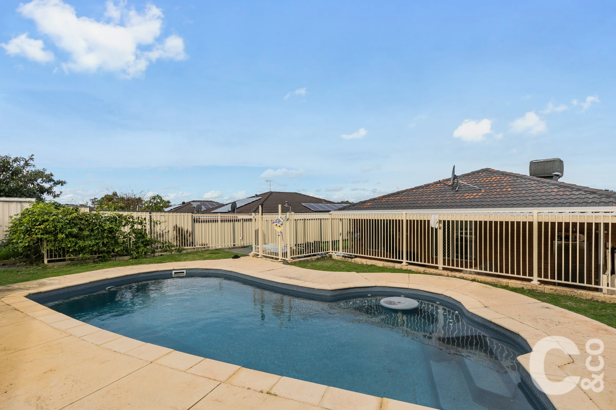Listing image